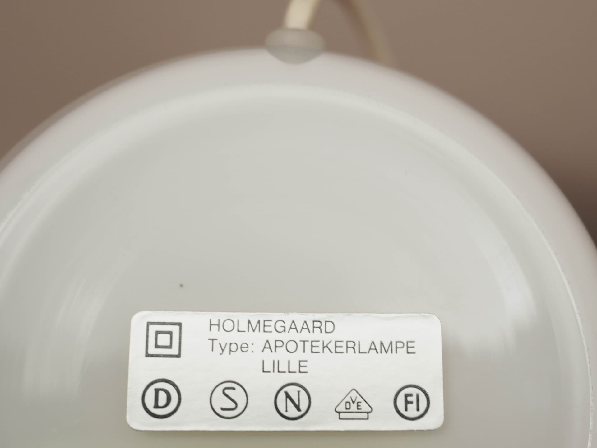 Table Lamp Holmegaard, white glass, white fabric, Denmark, 1970s. - 362564