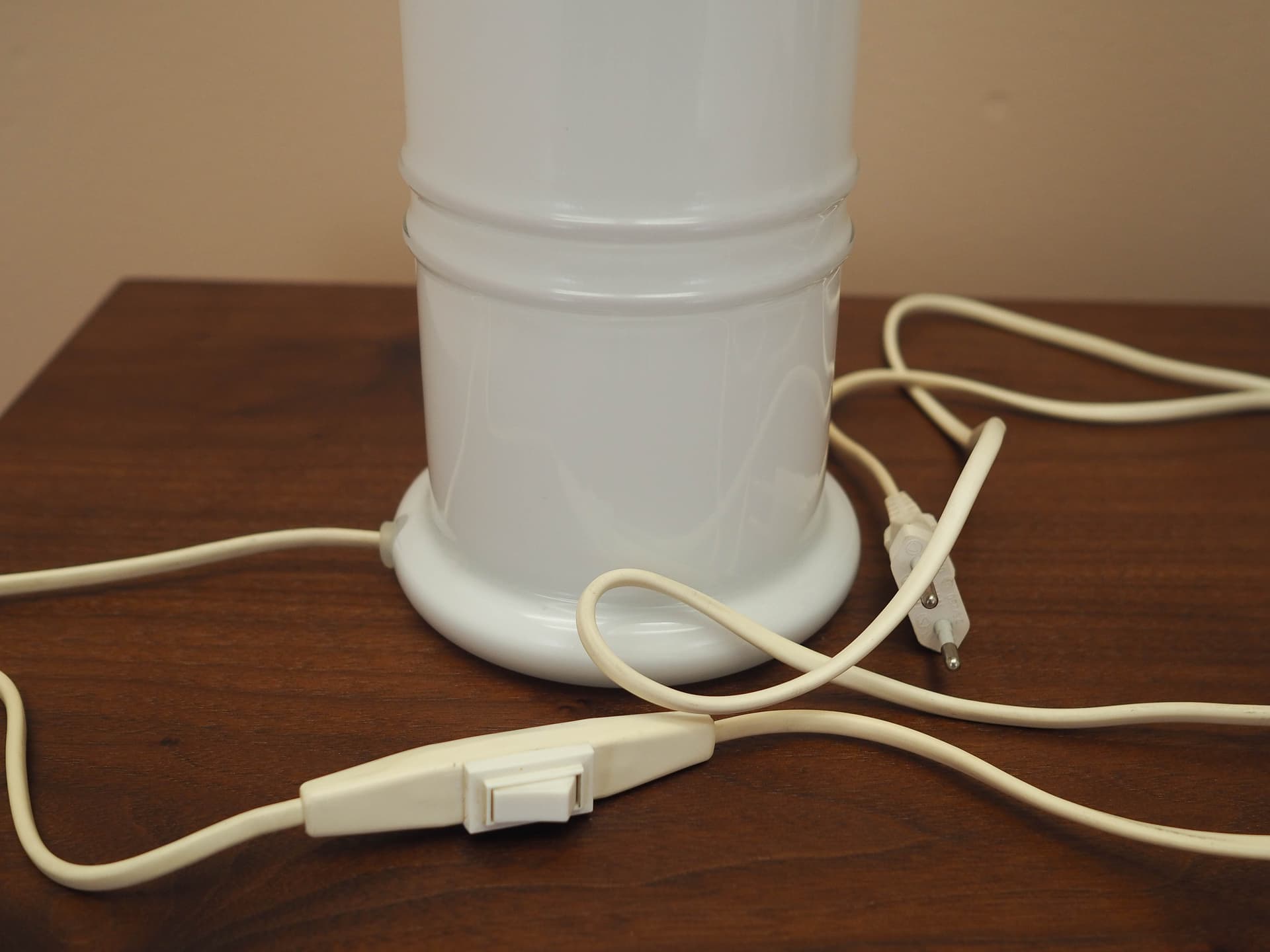 Table Lamp Holmegaard, white glass, white fabric, Denmark, 1970s. - 362566