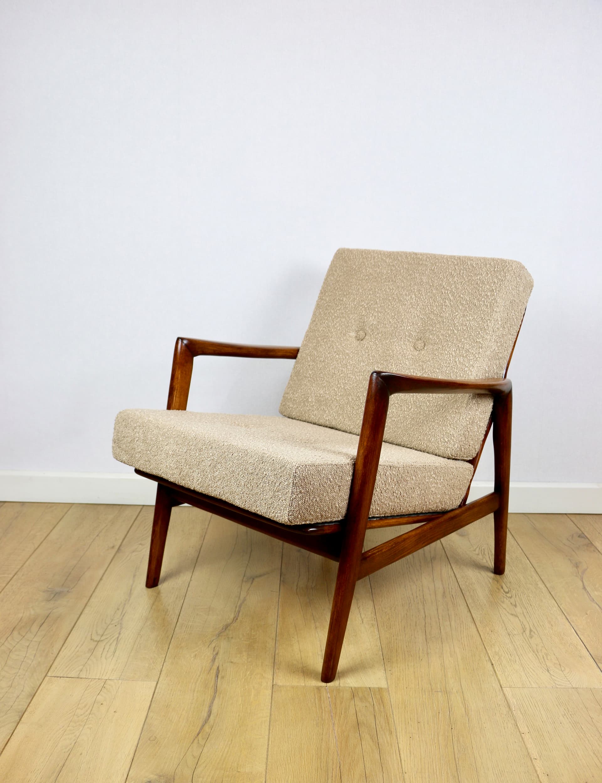 Armchair Stefan, beige bouclé, brown beech, Swarzędzka Fabryka Mebli, Poland, 1970s. - 362602