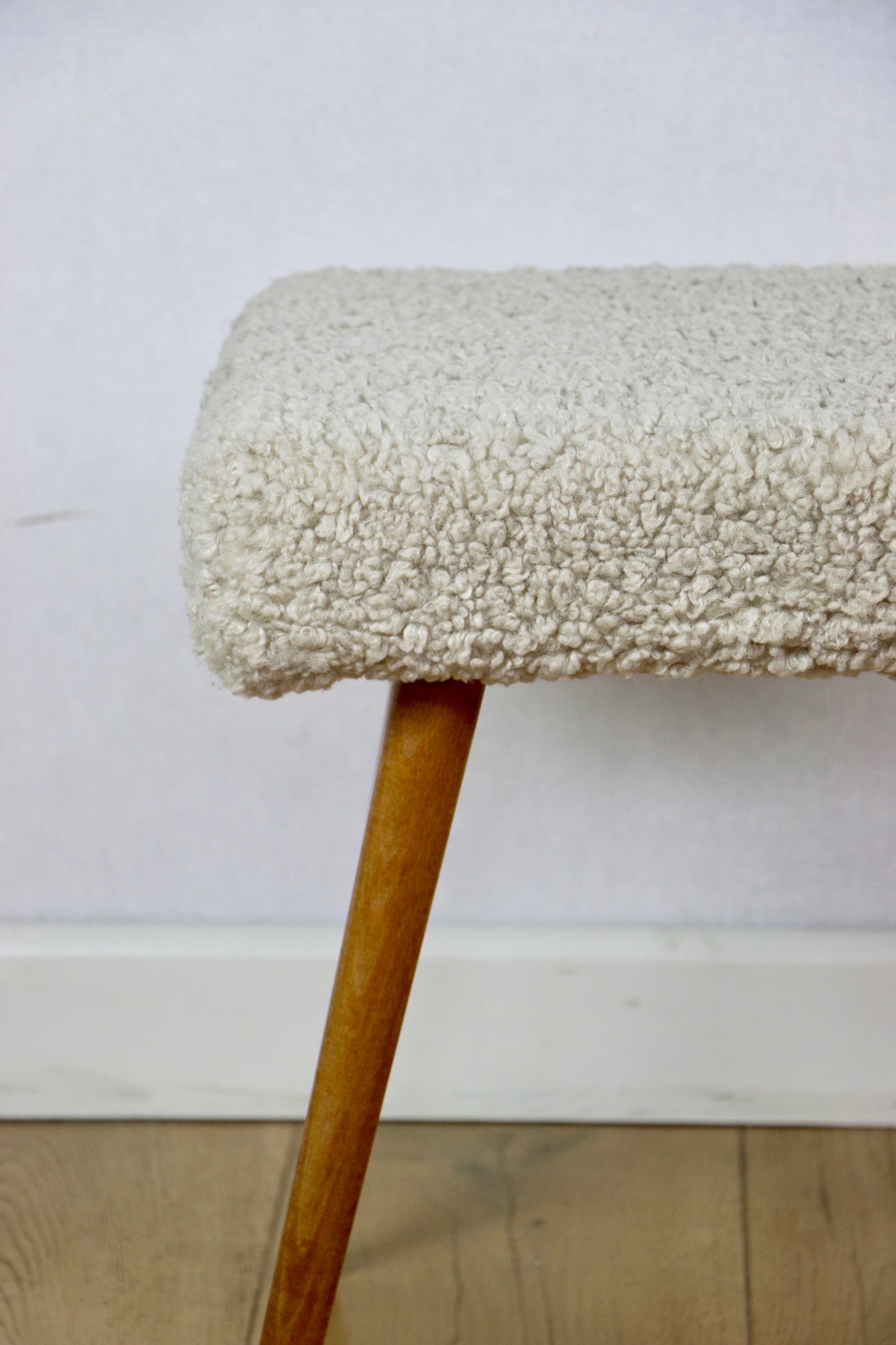 Stool, beige bouclé, natural beech, 1970s - 362626