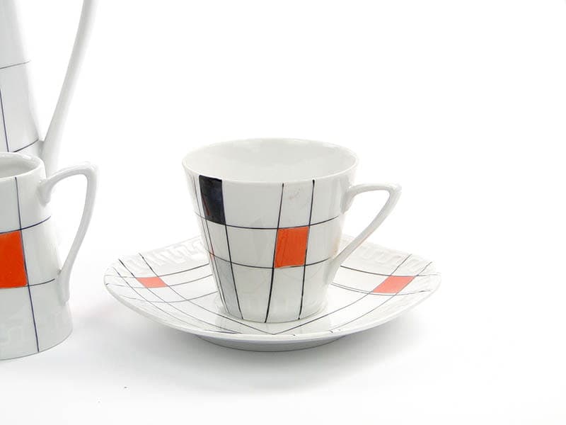Coffee set Milenium, white porcelain, by E. Ruszczyński, J. Kwinta, Zakład Porcelany Stołowej Krzysztof, Poland, 1960s. - 362648