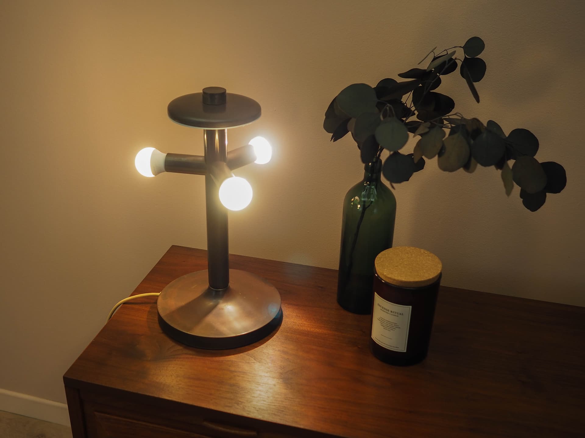 Table lamp, white glass, brown metal, Denmark, 1960s. - 362677