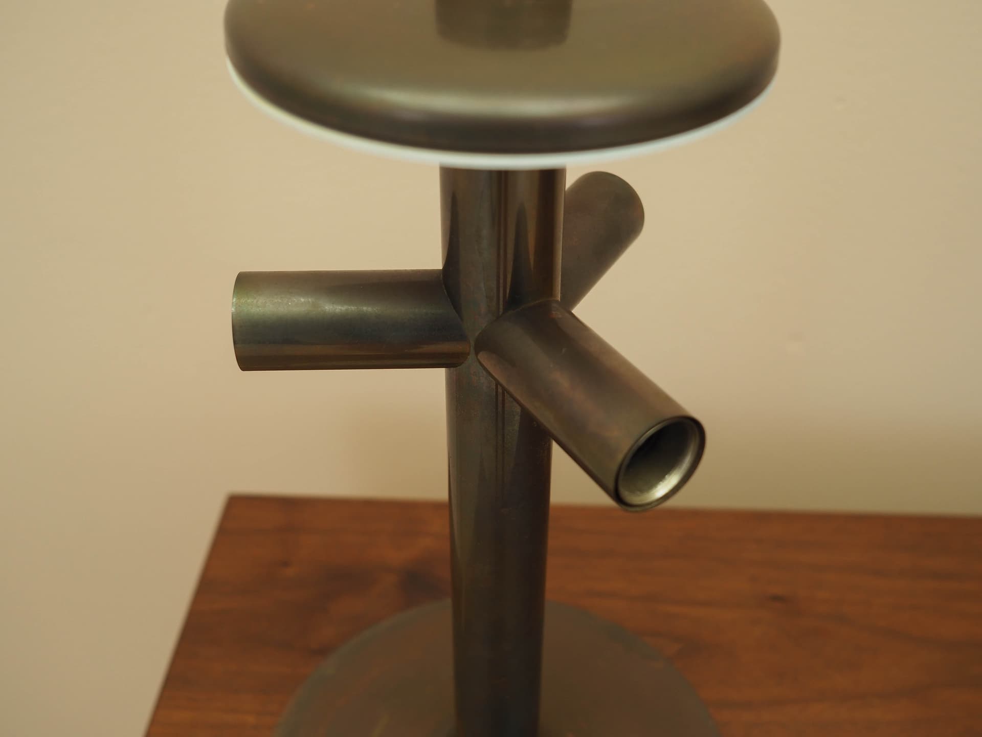 Table lamp, white glass, brown metal, Denmark, 1960s. - 362679