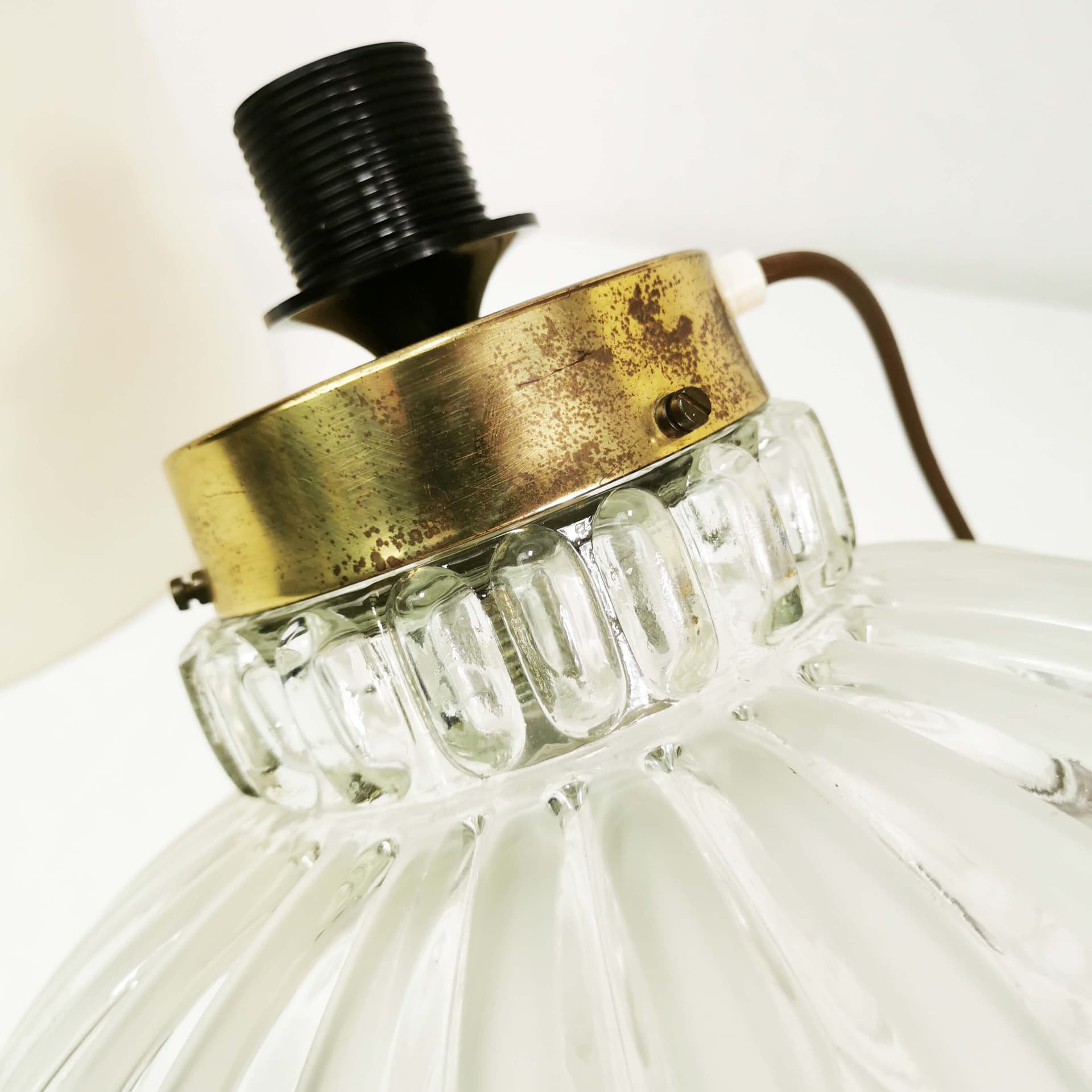 Pair of table lamps Art Deco, transparent glass, golden brass, white fabric, Germany, 1960s. - 362782