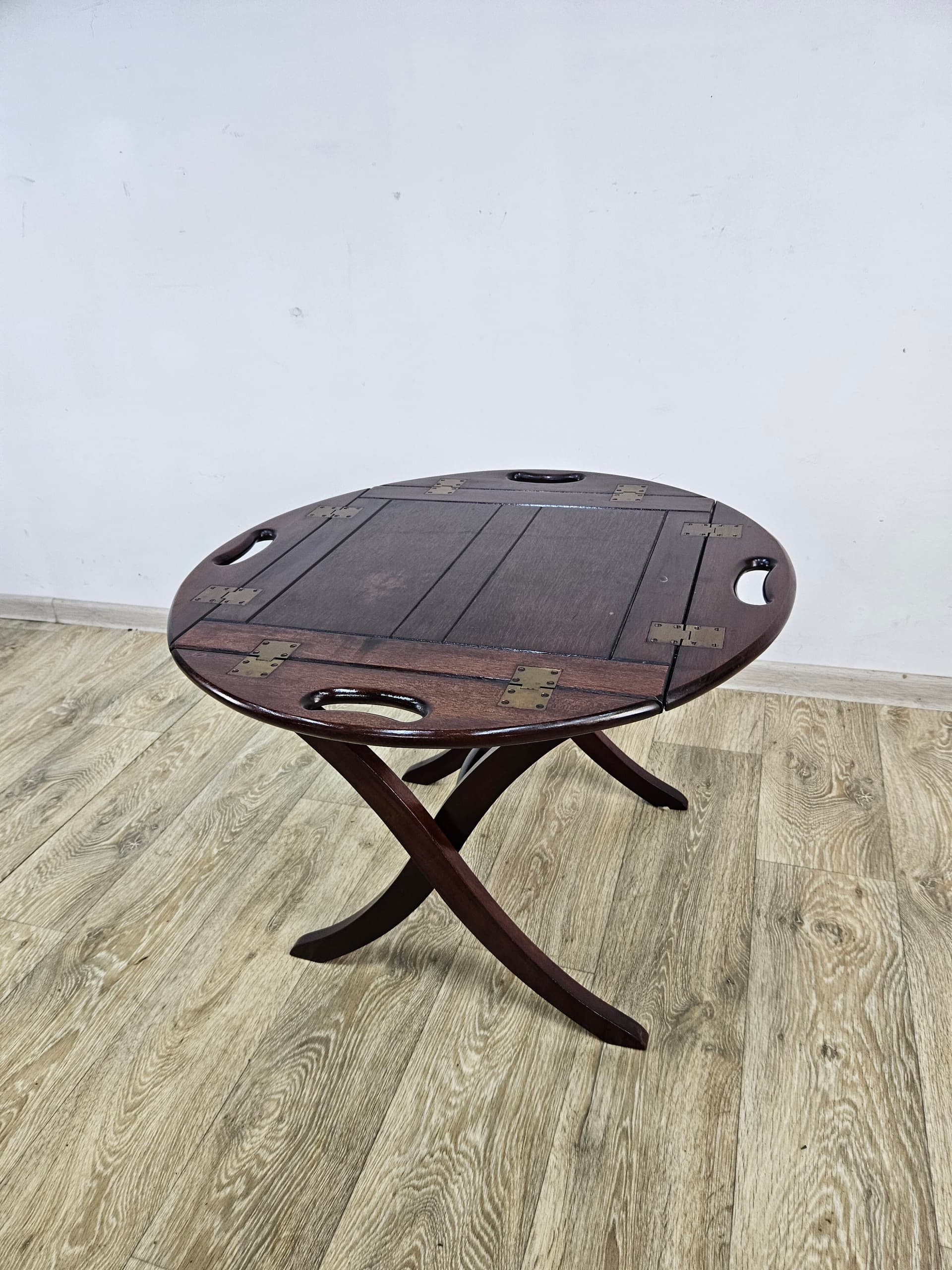Butler's Tray Table, brown mahogany, gold brass, United Kingdom, 1970s. - 362792
