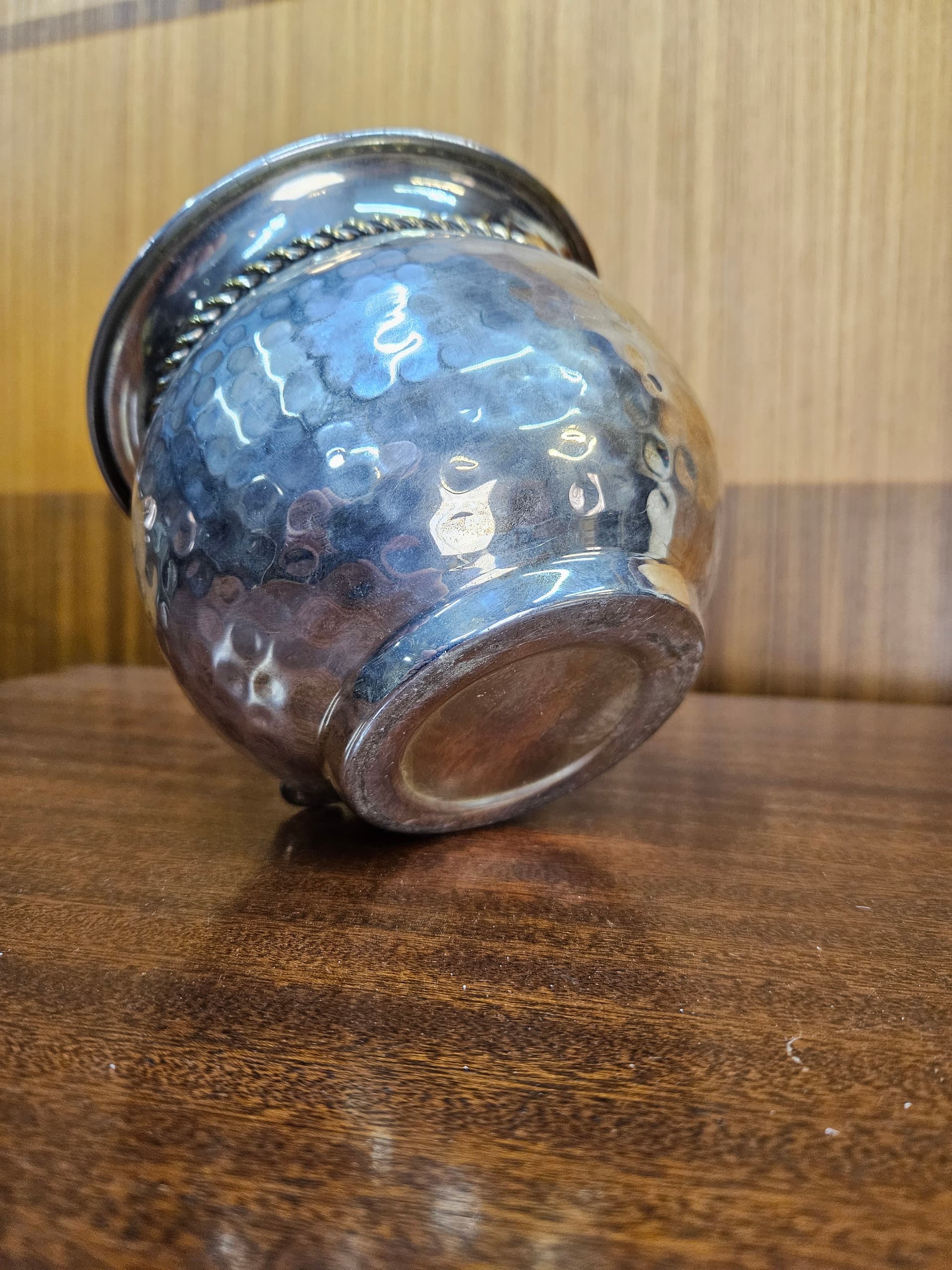 Osłonka na doniczkę, srebrny, mosiądz platerowany srebrem, Włochy, lata 70. - 363077
