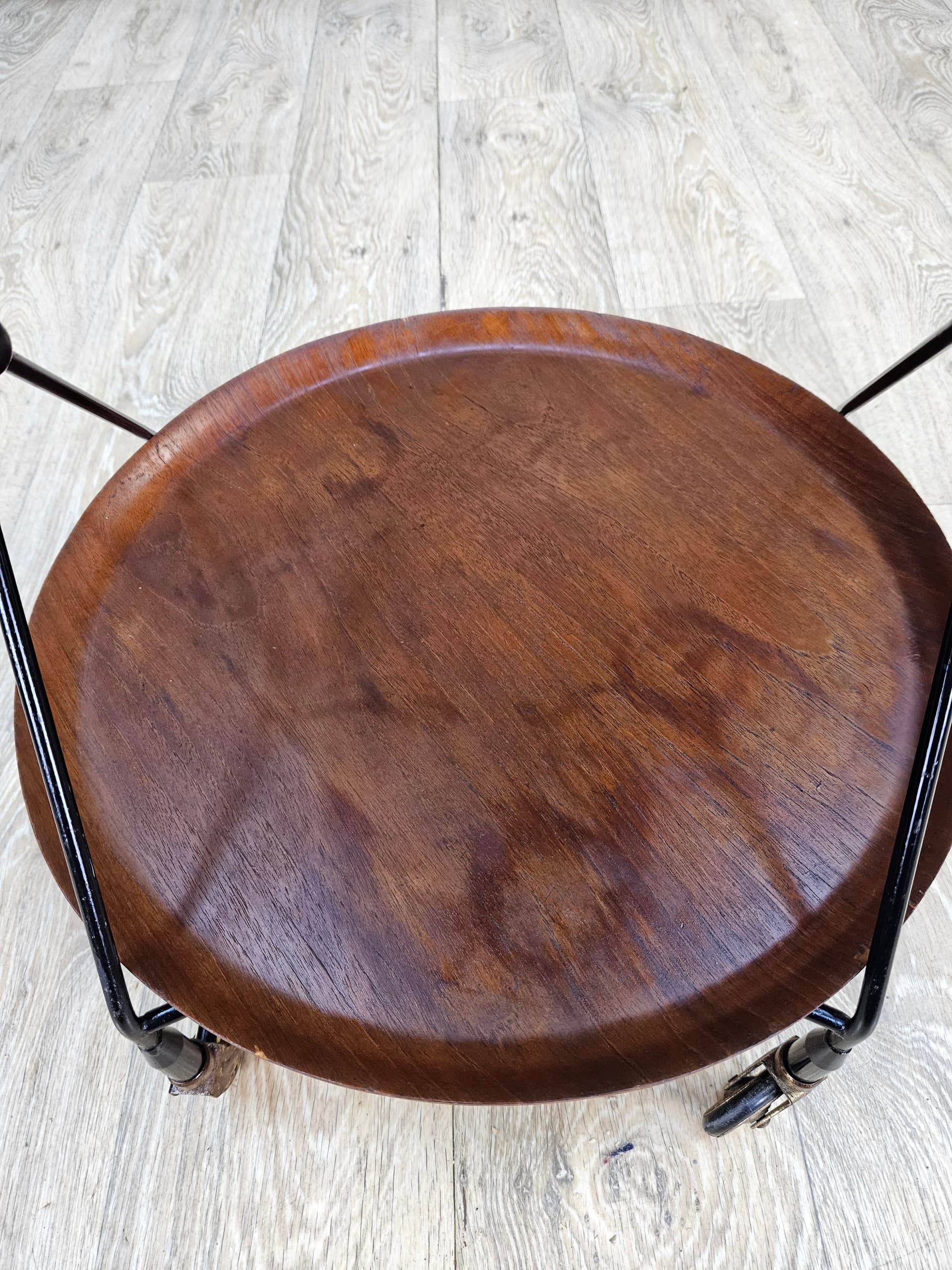 Bar cart Nybro, brown teak, black metal, Åry Fanérprodukter, Sweden, 1960s. - 363134