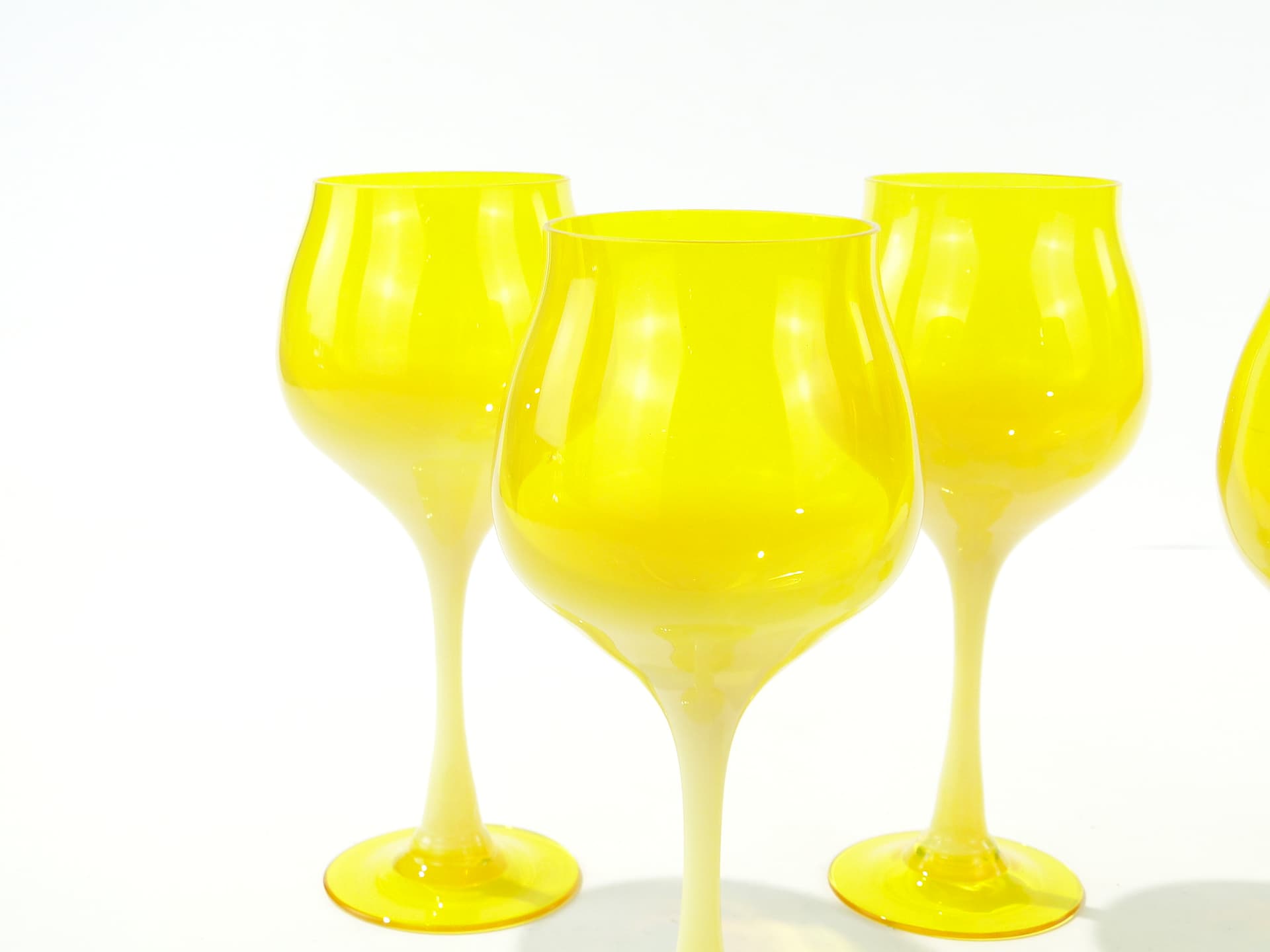 Set of goblets Lotos, yellow white glass, by Z. Horbowy, Huta Szkła Artystycznego 'Barbara', Poland, 1970s. - 363161