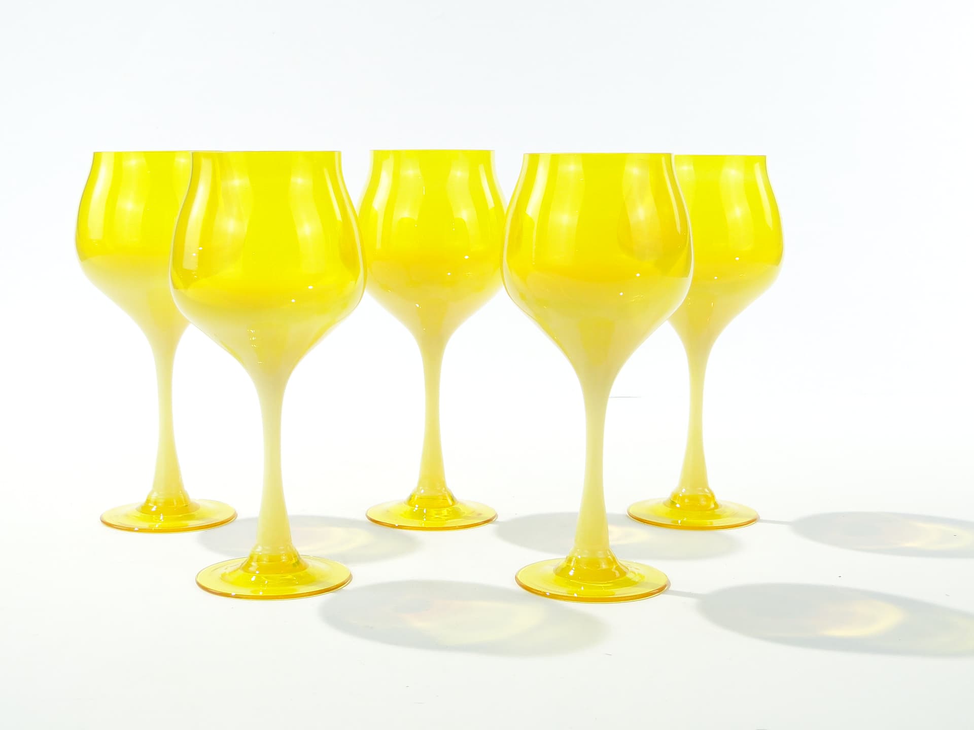 Set of goblets Lotos, yellow white glass, by Z. Horbowy, Huta Szkła Artystycznego 'Barbara', Poland, 1970s. - 363158