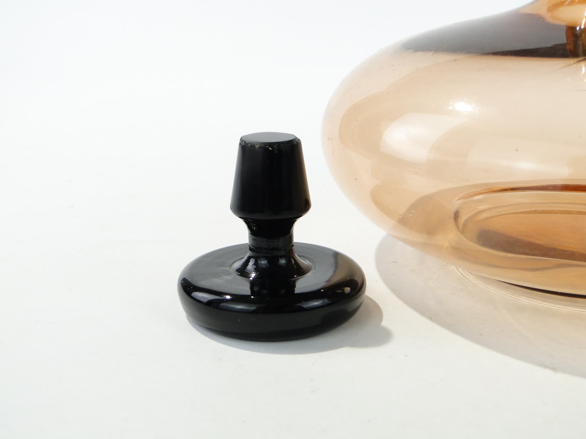 Decanter Art Deco, orange black glass, Hortensja, Poland, 1930s - 363206