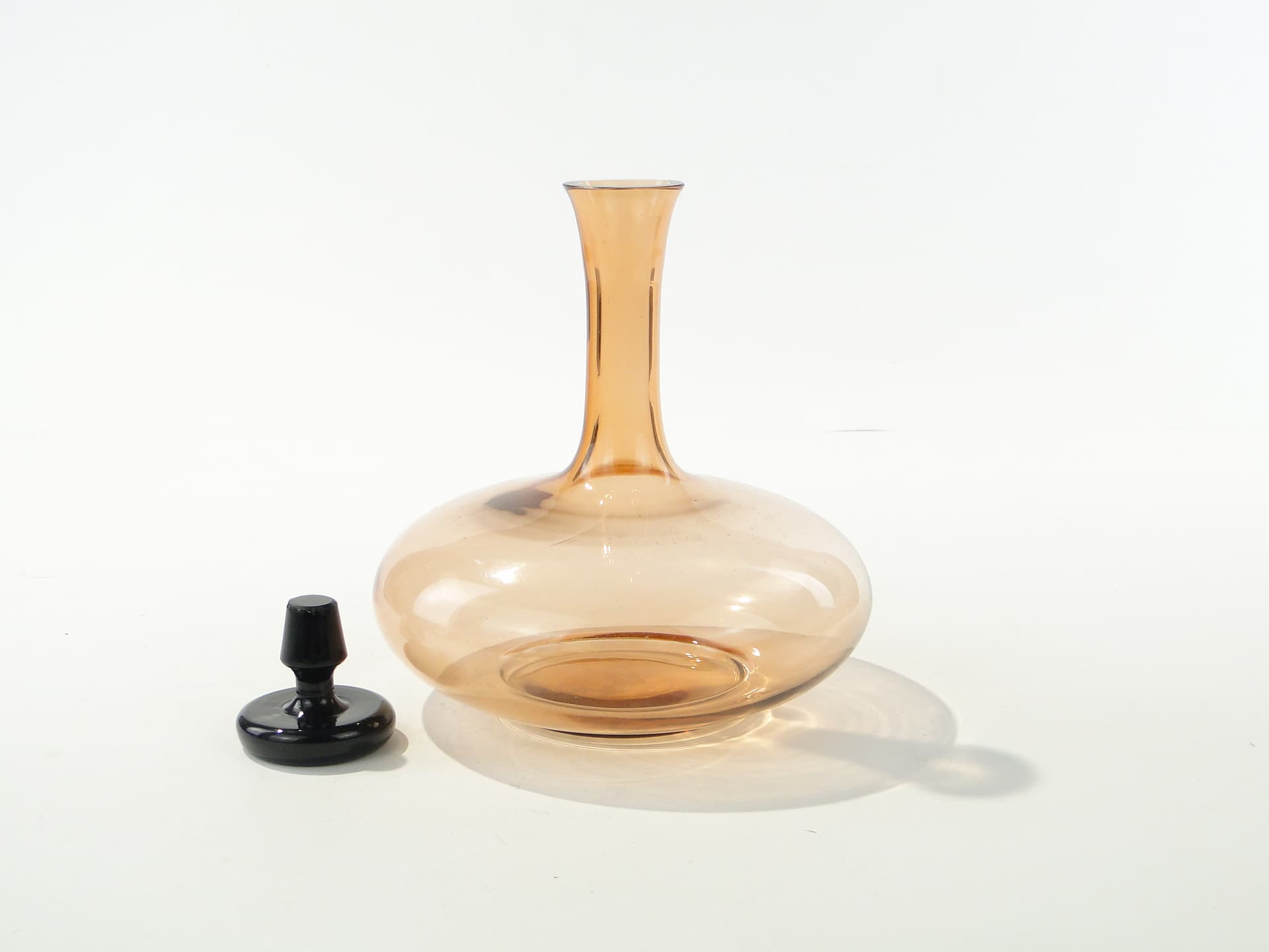 Decanter Art Deco, orange black glass, Hortensja, Poland, 1930s - 363207