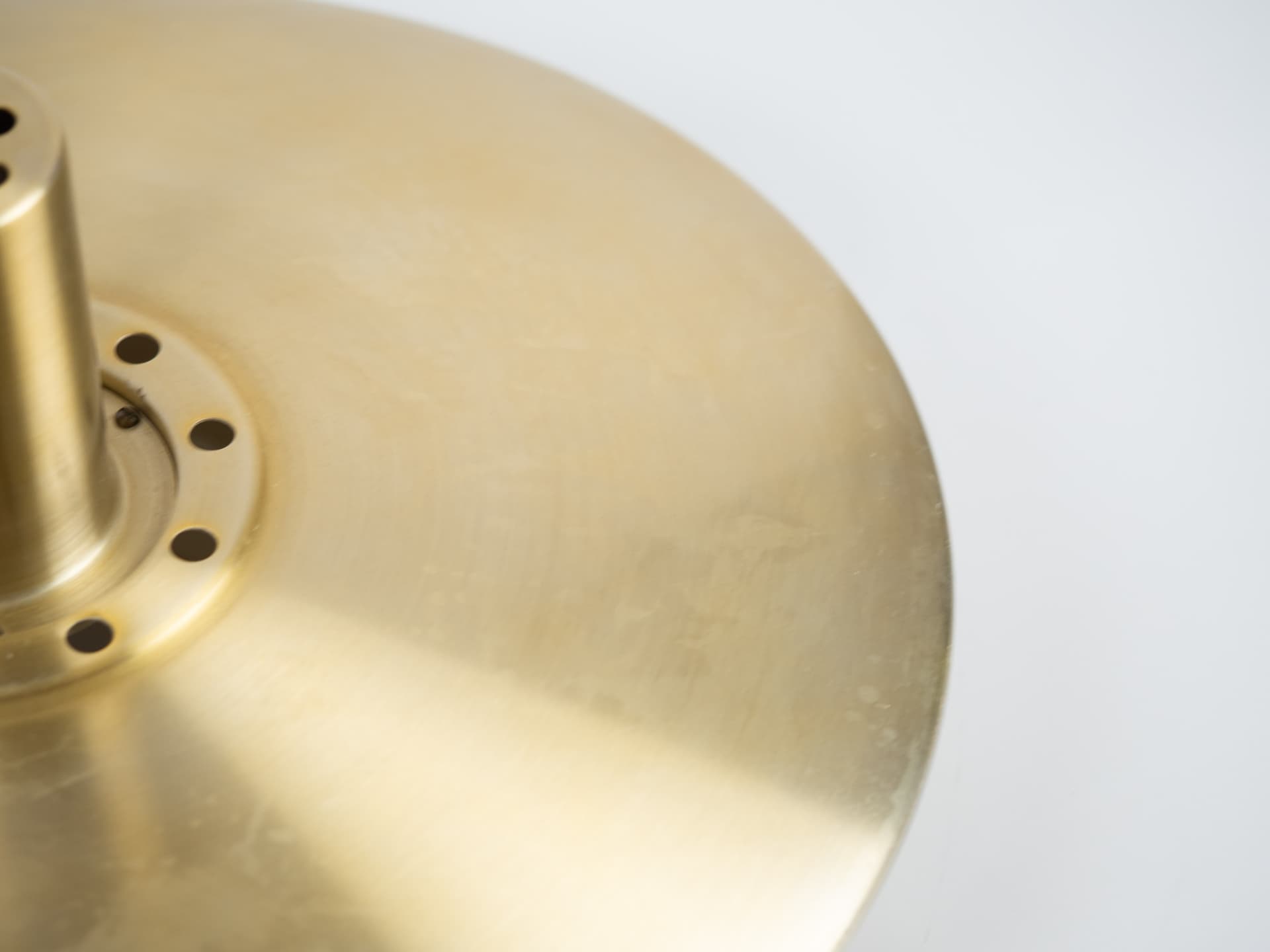 Pendant lamp, gold metal, by J. Hammerborg, Fog & Mørup, Denmark, 1980s. - 363405