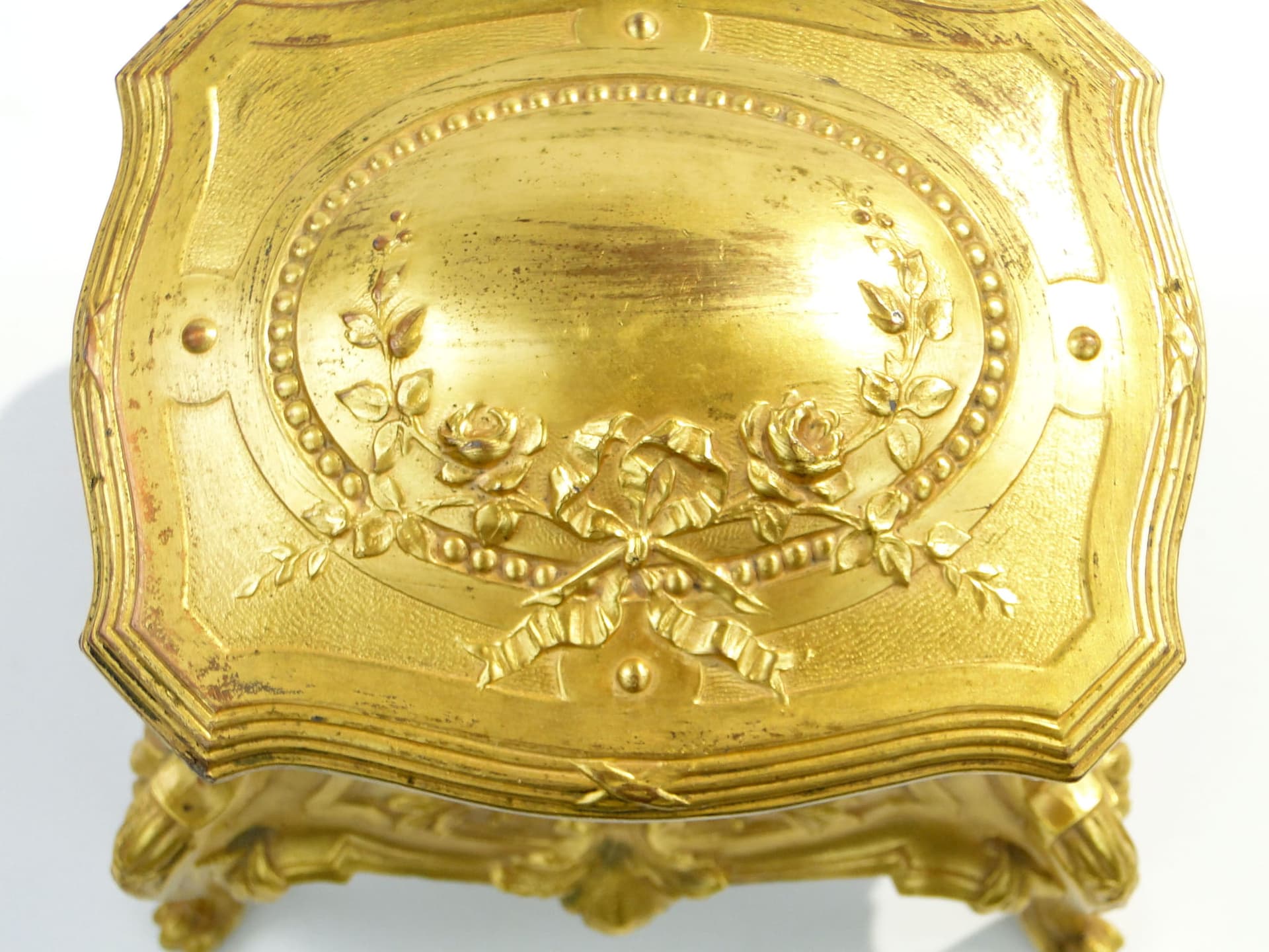 Pudełko na biżuterię, złoty metal, plusz czerwony, Francja, XIX w. - 363660