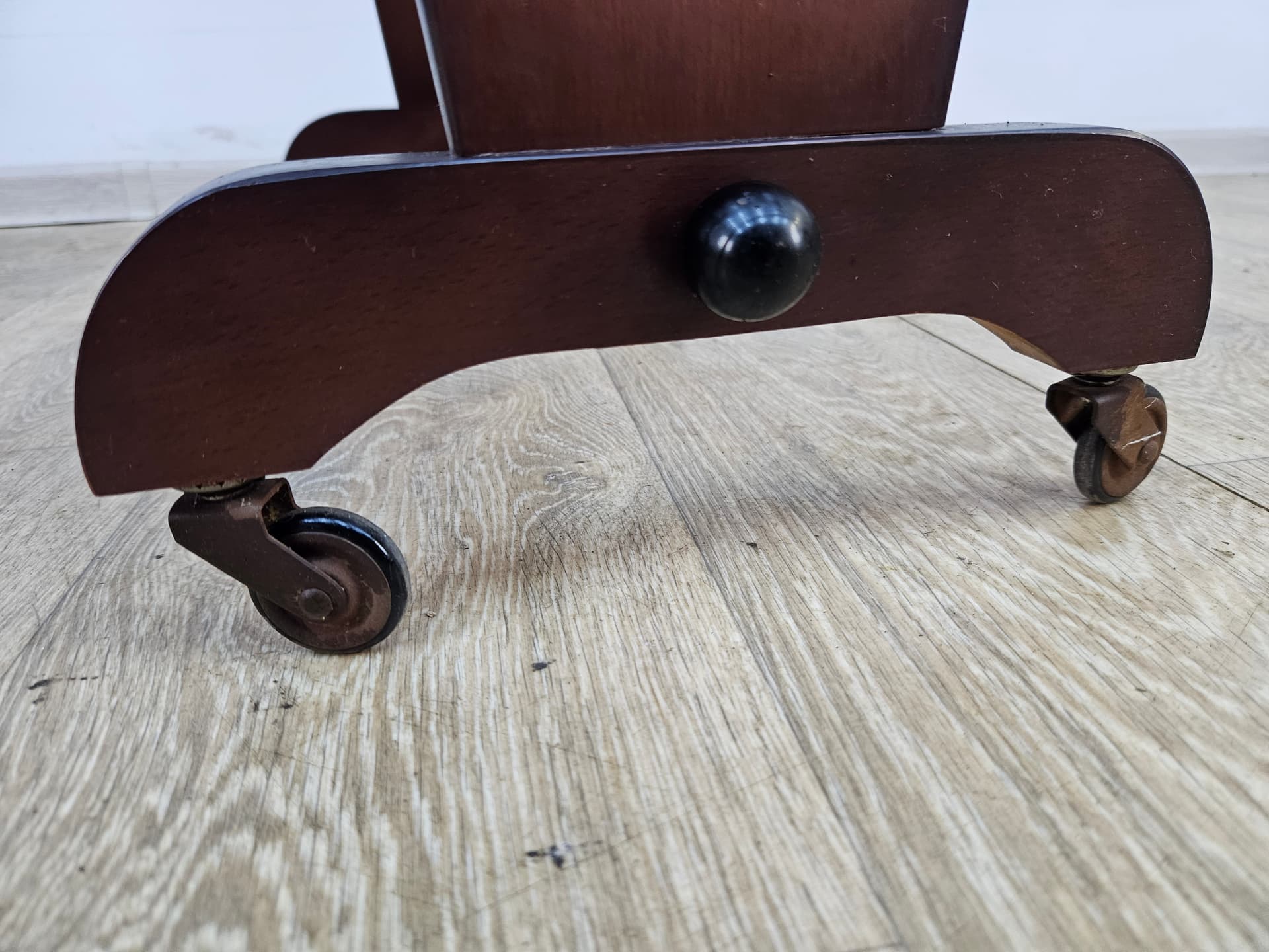 Side Table Rockabilly, brown plywood, black plastic, gold brass, Germany, 1960s. - 363868