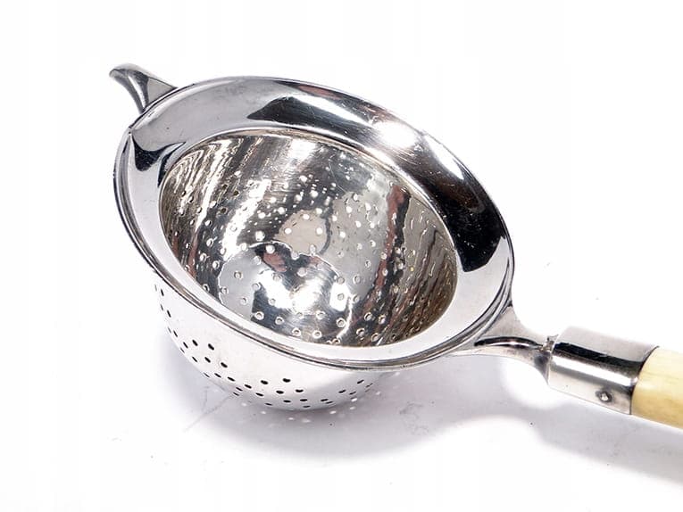 Tea strainer, silver, beige bone, Germany, 19th century - 363899