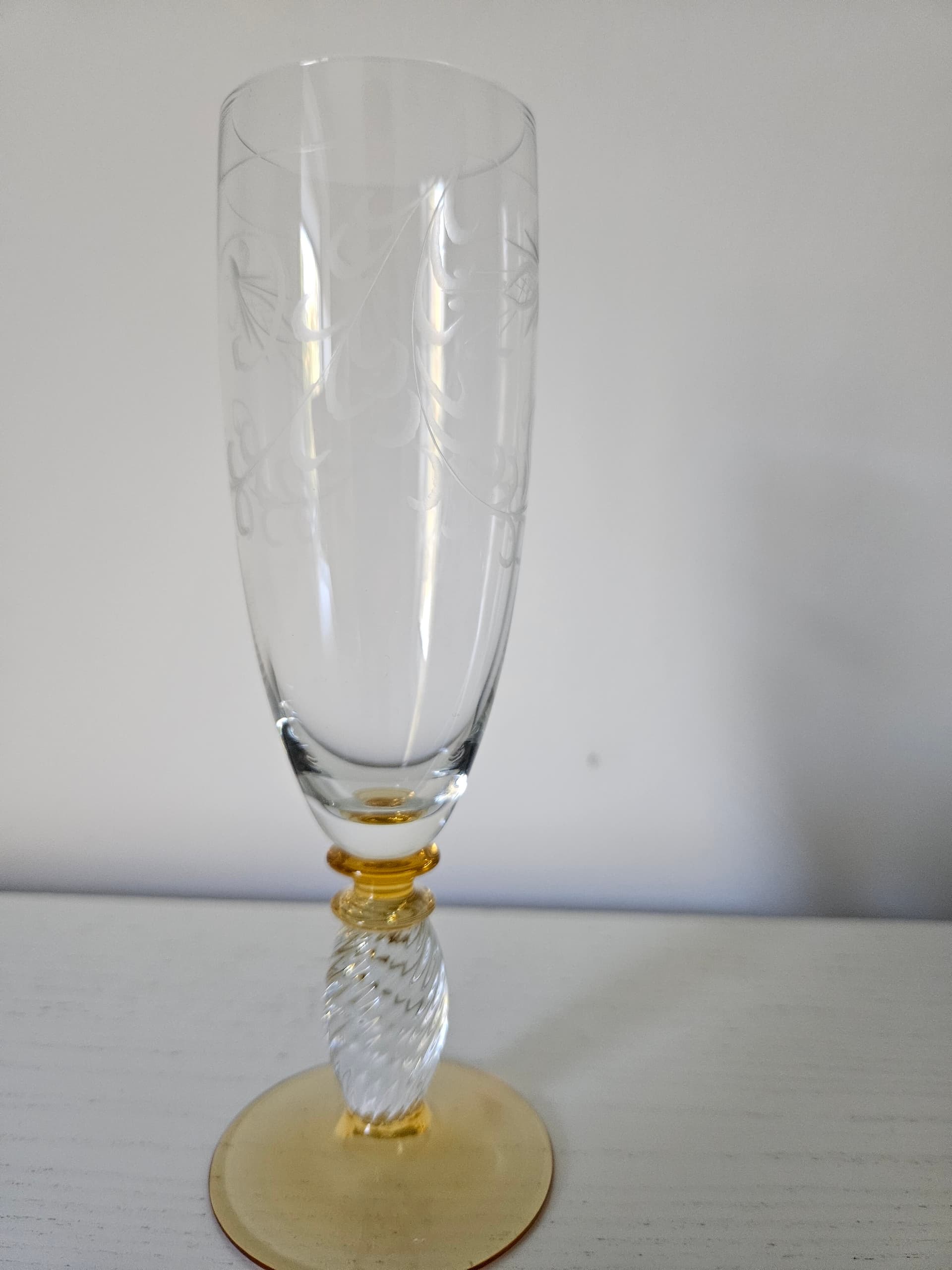 Set of six champagne glasses Pieroth Römer Exclusiv, clear and gold crystal, Theresienthal, Germany, 1970s. - 364060