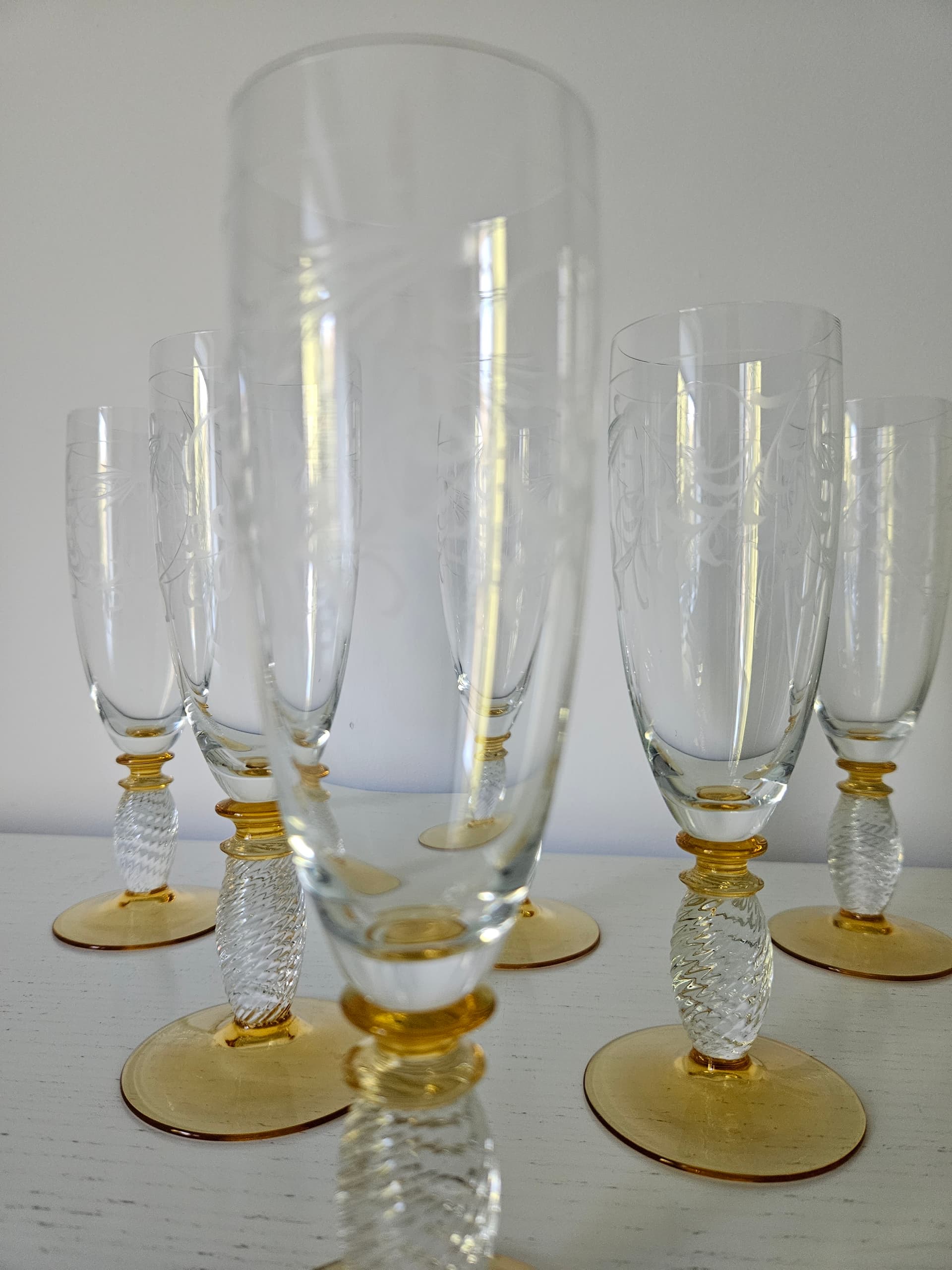 Set of six champagne glasses Pieroth Römer Exclusiv, clear and gold crystal, Theresienthal, Germany, 1970s. - 364059