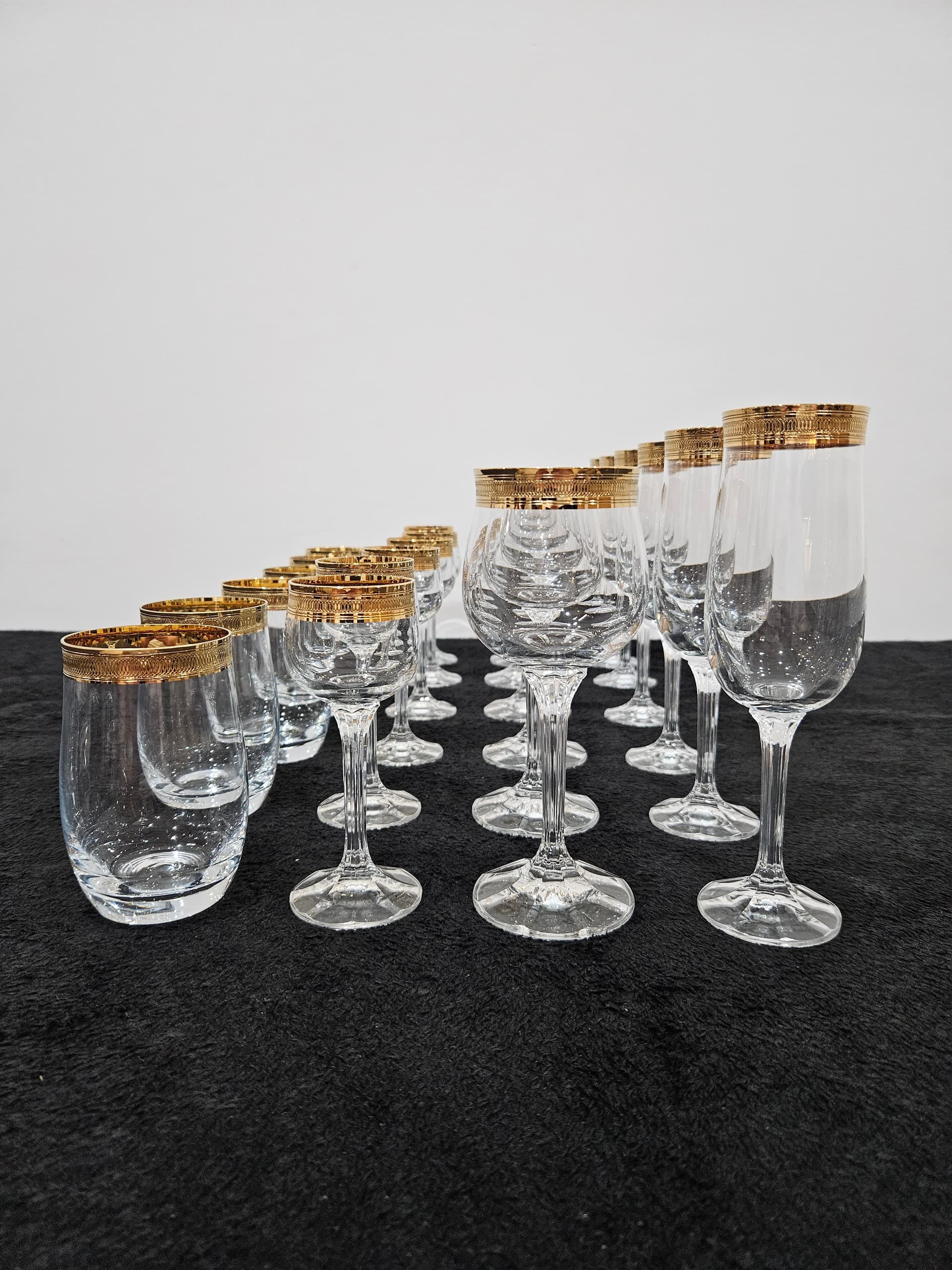 Set of twenty-four glasses and tumblers Bohemia Gold, clear crystal, gold, Bohemia, Czechia, 1970s. - 364172