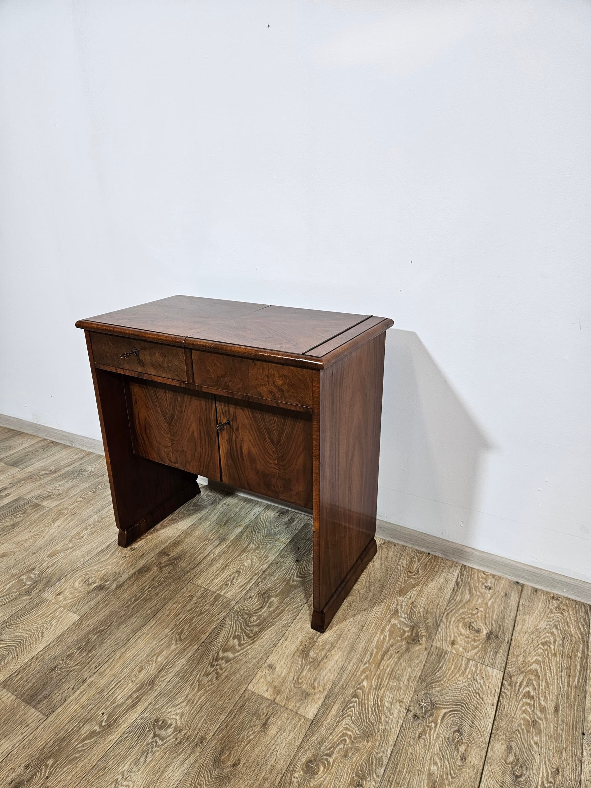 Sewing table Art Deco, brown walnut, Austria, 1940s. - 364210