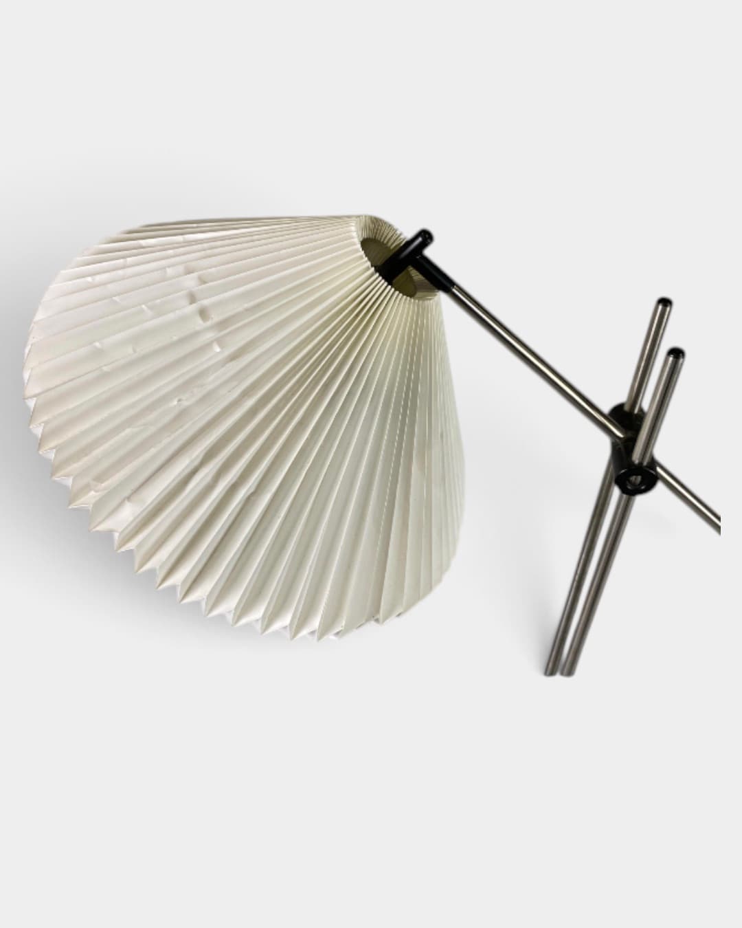 Floor lamp Model 323, silver chromed steel, white plastic, by C. Hvidt, Le Klint, Denmark, 1970s. - 364465