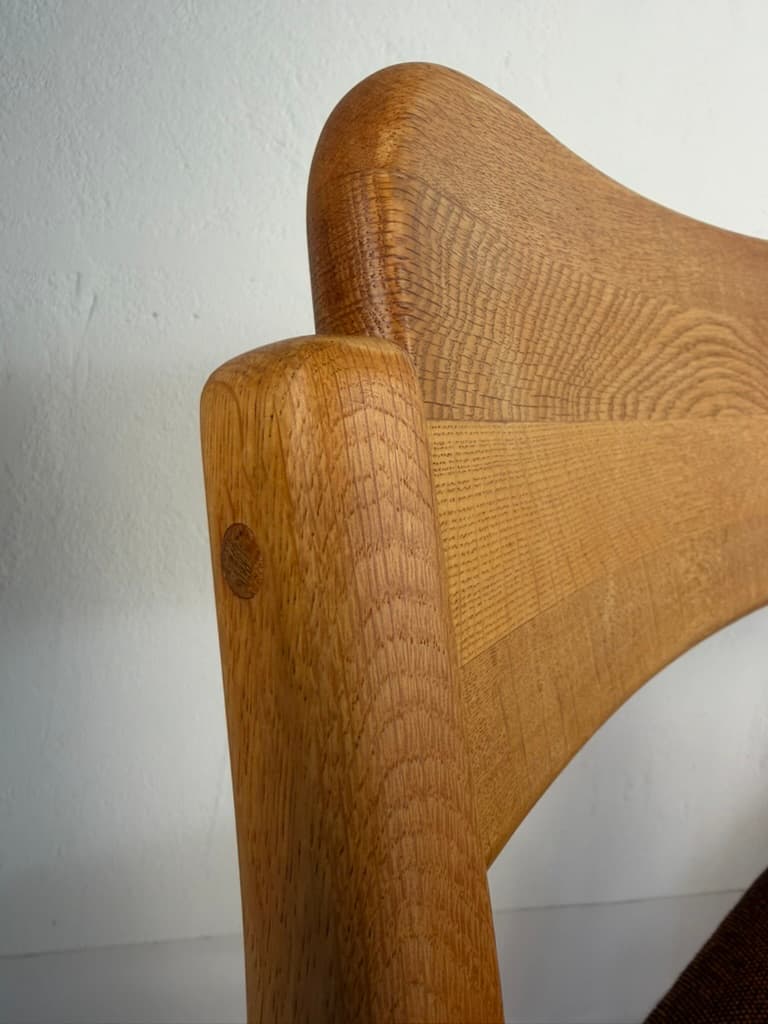 Pair of chairs, light oak, brown fabric, by H. Kjaernulf, Denmark, 1960s. - 364480