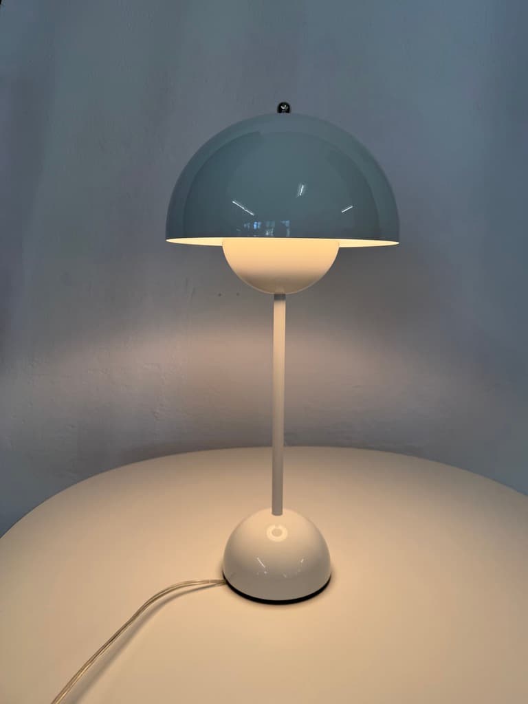 Table lamp Flowerpot VP3, white metal, by V. Panton, &Tradition, Denmark, 1960s. - 364643