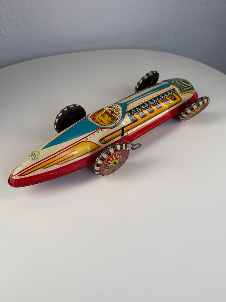 Racing car Boat Tail Racer, beige red blue yellow black white, metal, United States, 1930s. - 364699