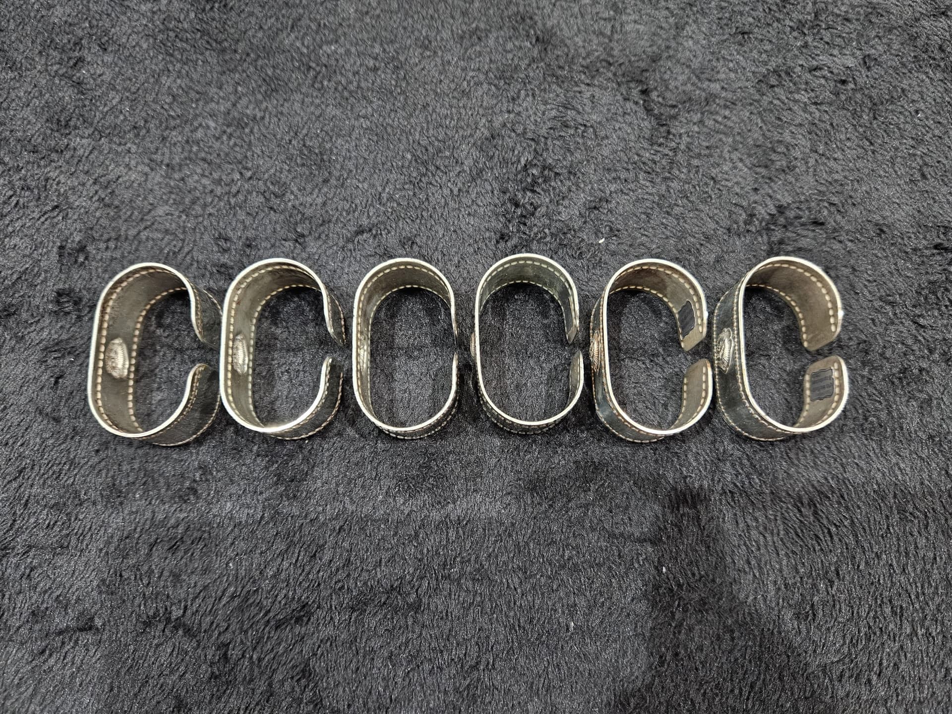 Set of six napkin rings Old Sheffield, silver, silver-plated, Italy, 1970s. - 364787