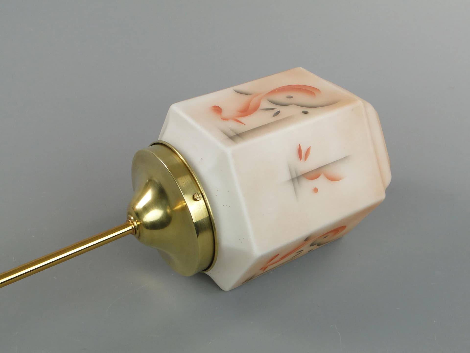 Lampa wisząca Art déco, szkło ivory white, mosiądz, Polska, lata 20. - 26642