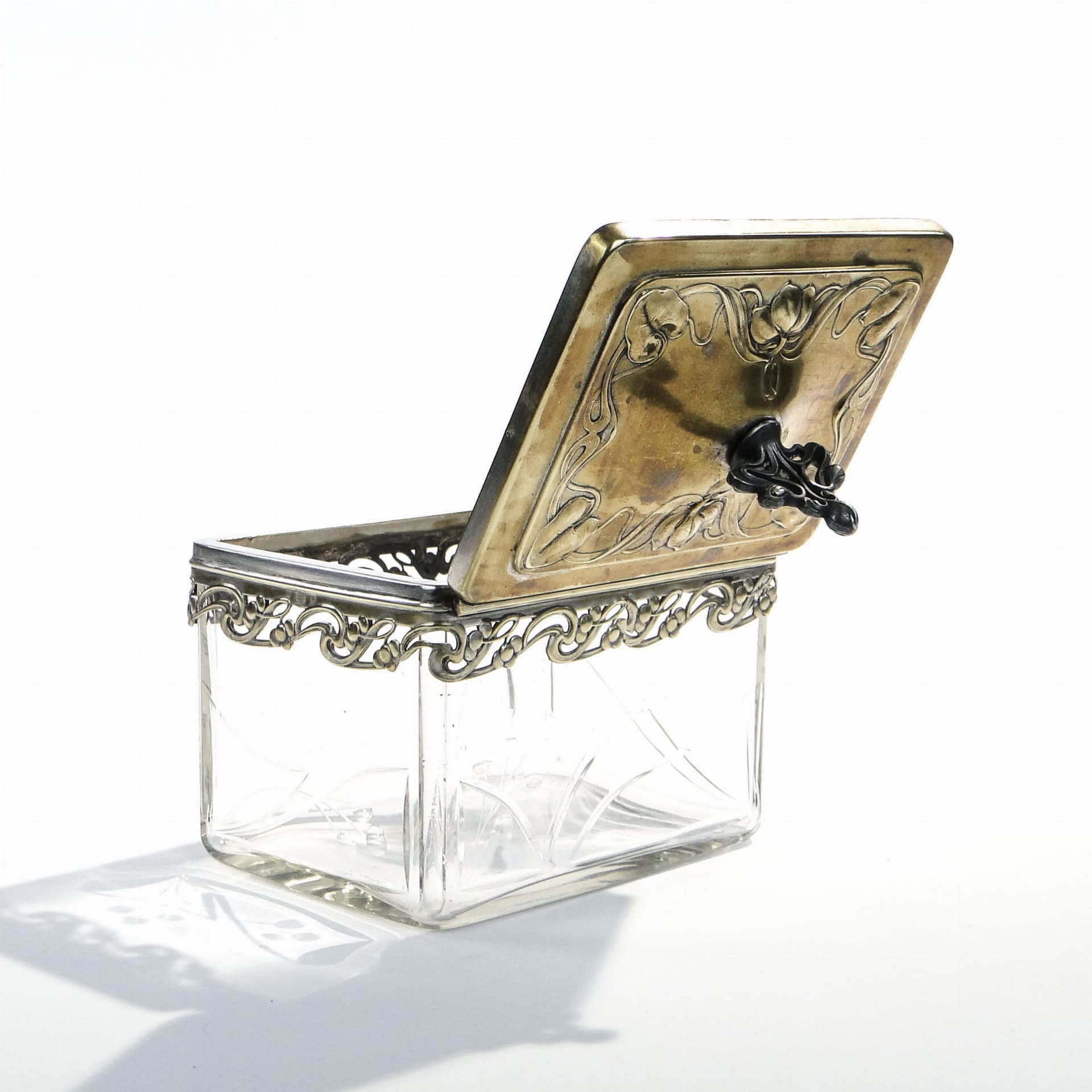 Biscuit box Art Nouveau, clear crystal, brass gold, silver, by A. Mayer, WMF, Germany, early 20th c. - 365228