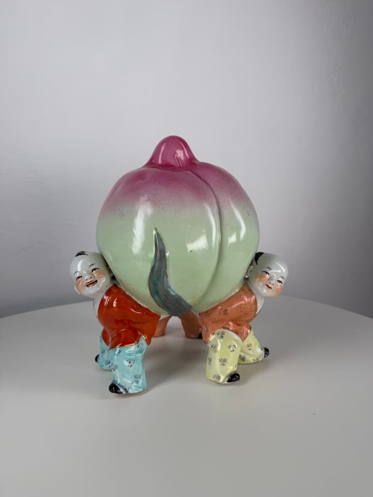 Figurine Three Boys with Longevity Peach, Famille Rose, white porcelain, China, 1970s - 365272