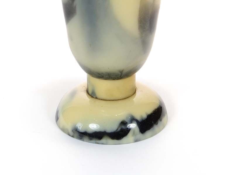 Marbled cup, white grey black bakelite, gold brass, Poland, 1950s - 365374