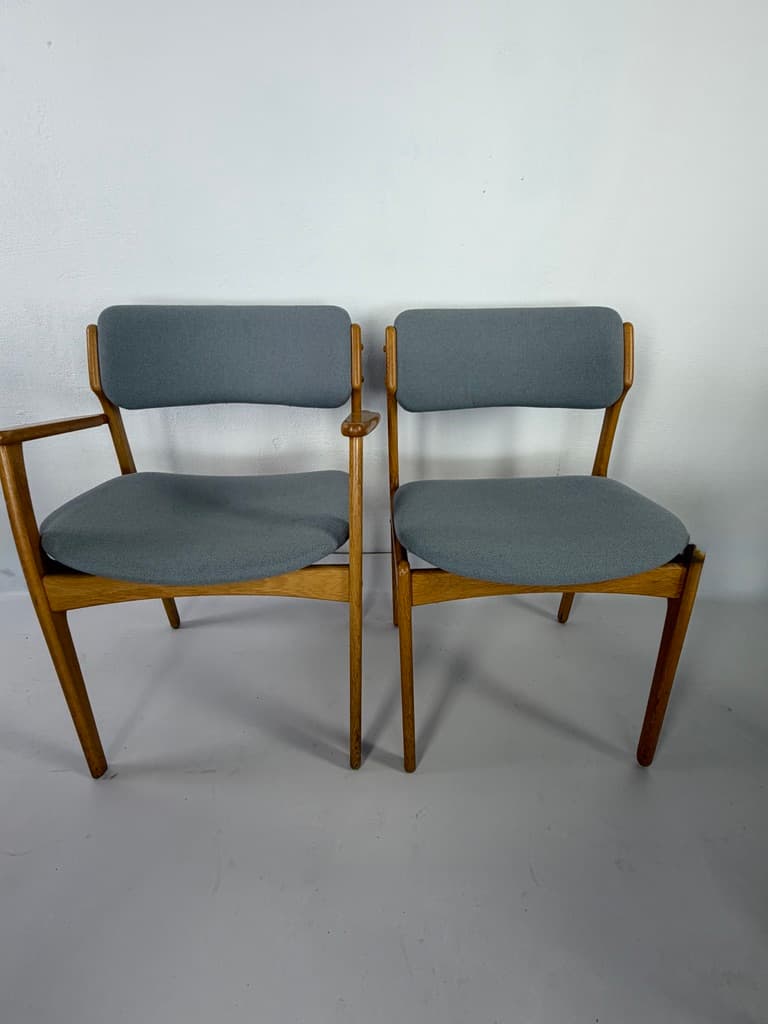 Set of five chairs, brown oak, grey fabric, by E. Buch, Denmark, 1960s. - 365488