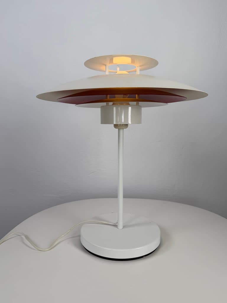 Table lamp, white, red, metal, Denmark, 1980s - 365722