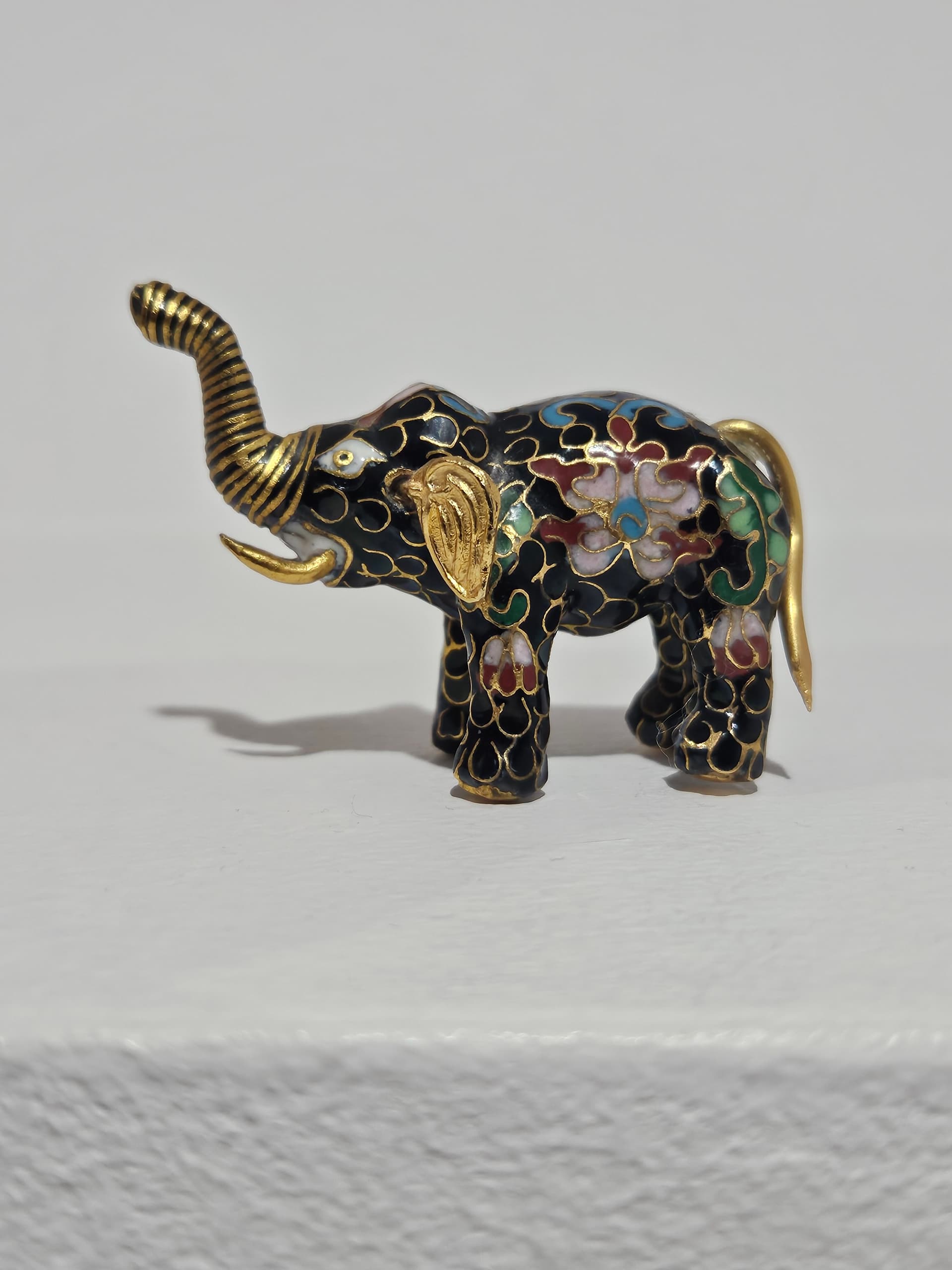 Figurine Elephant Cloisonné, black enamel, metal, Sri Lanka, 1980s - 366150