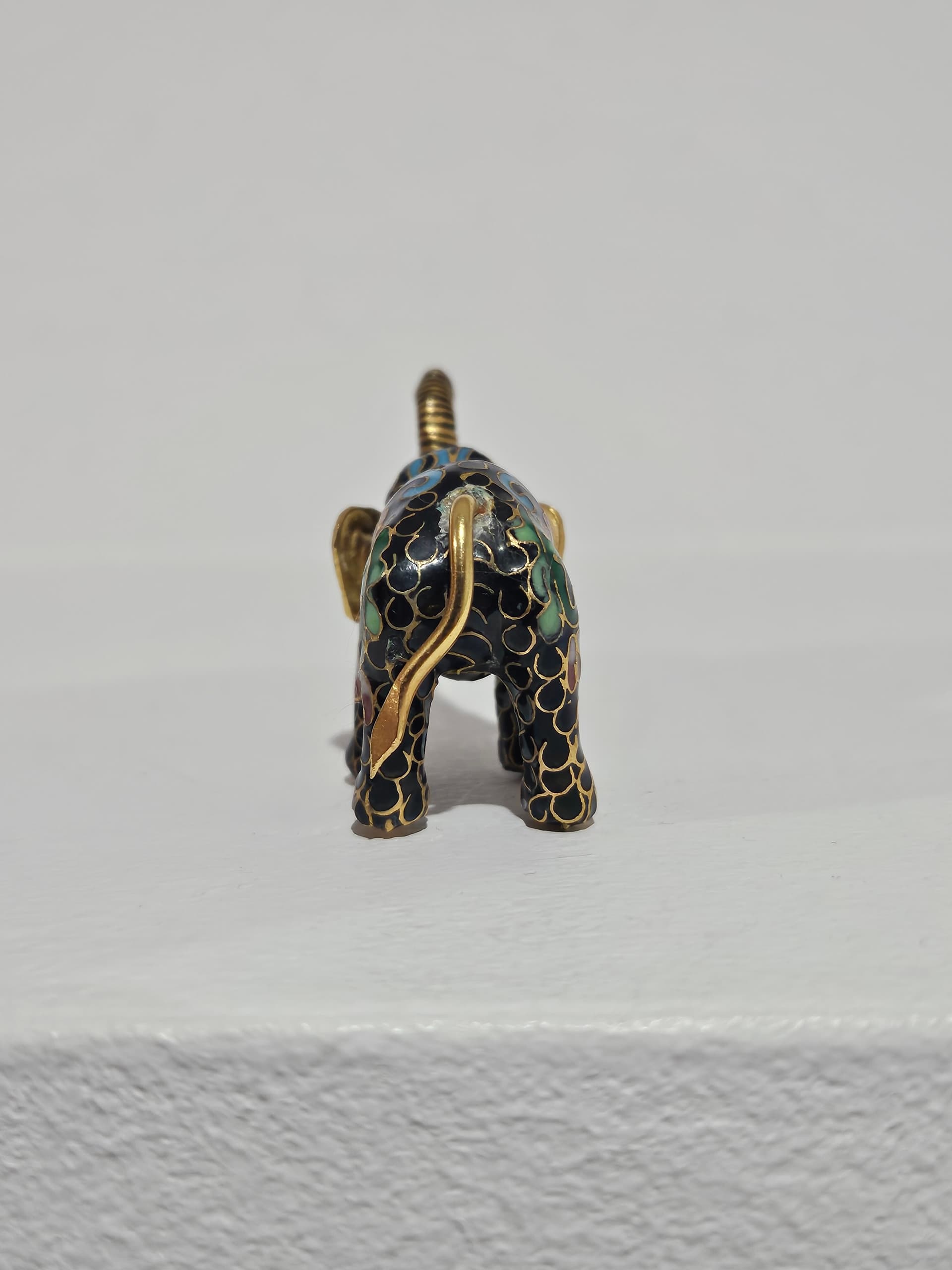 Figurine Elephant Cloisonné, black enamel, metal, Sri Lanka, 1980s - 366153