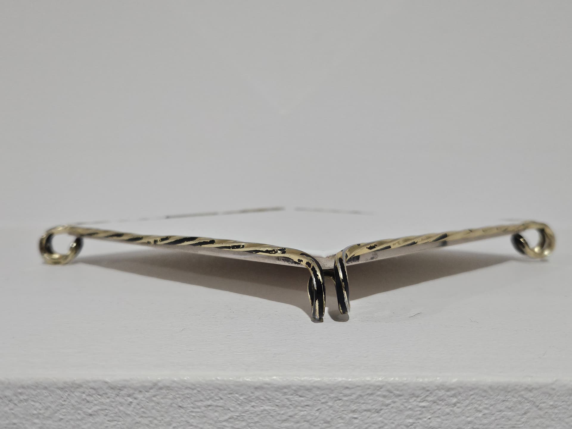 Trivet, white ceramic, golden brass, Germany, 1980s. - 366160