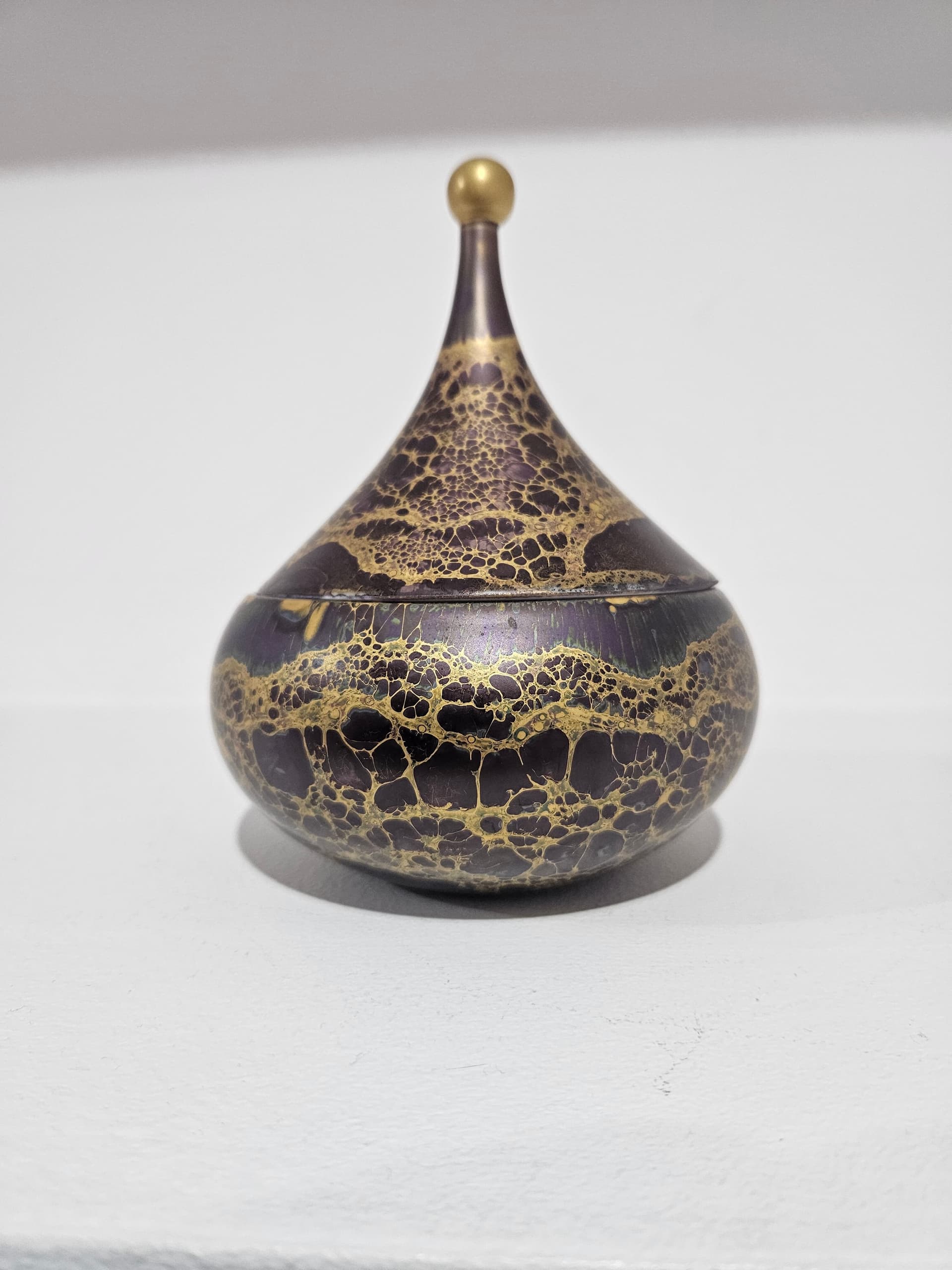 Box Goldfeuer Studio-Linie, purple gold, porcelain, by H. Drexler, Rosenthal, Germany, 1960s - 366228