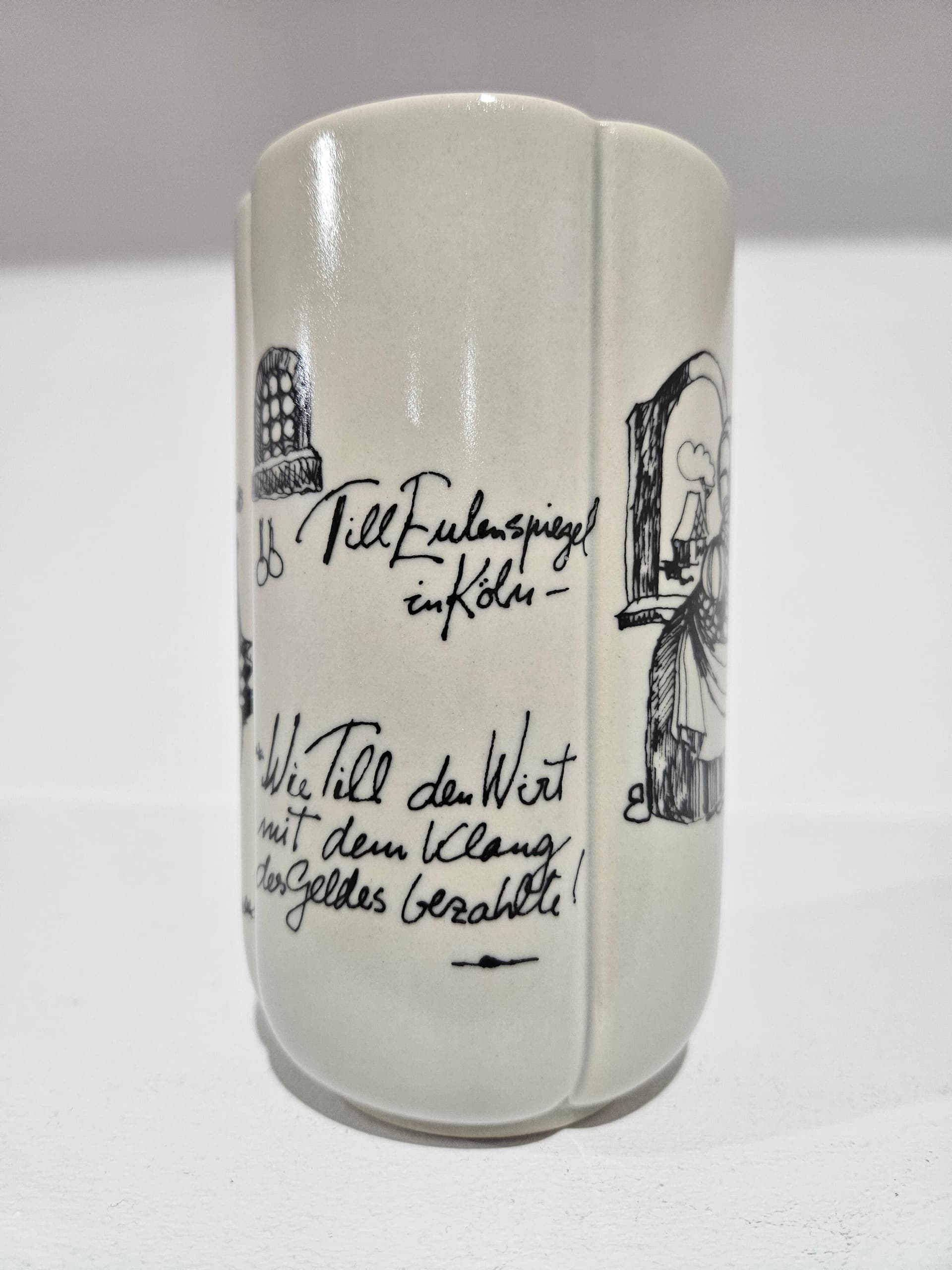 Vase Studio-Linie Till Eulenspiegel in Cologne, white, porcelain, by B. Wiinblad, Rosenthal, Germany, 1960s - 366243