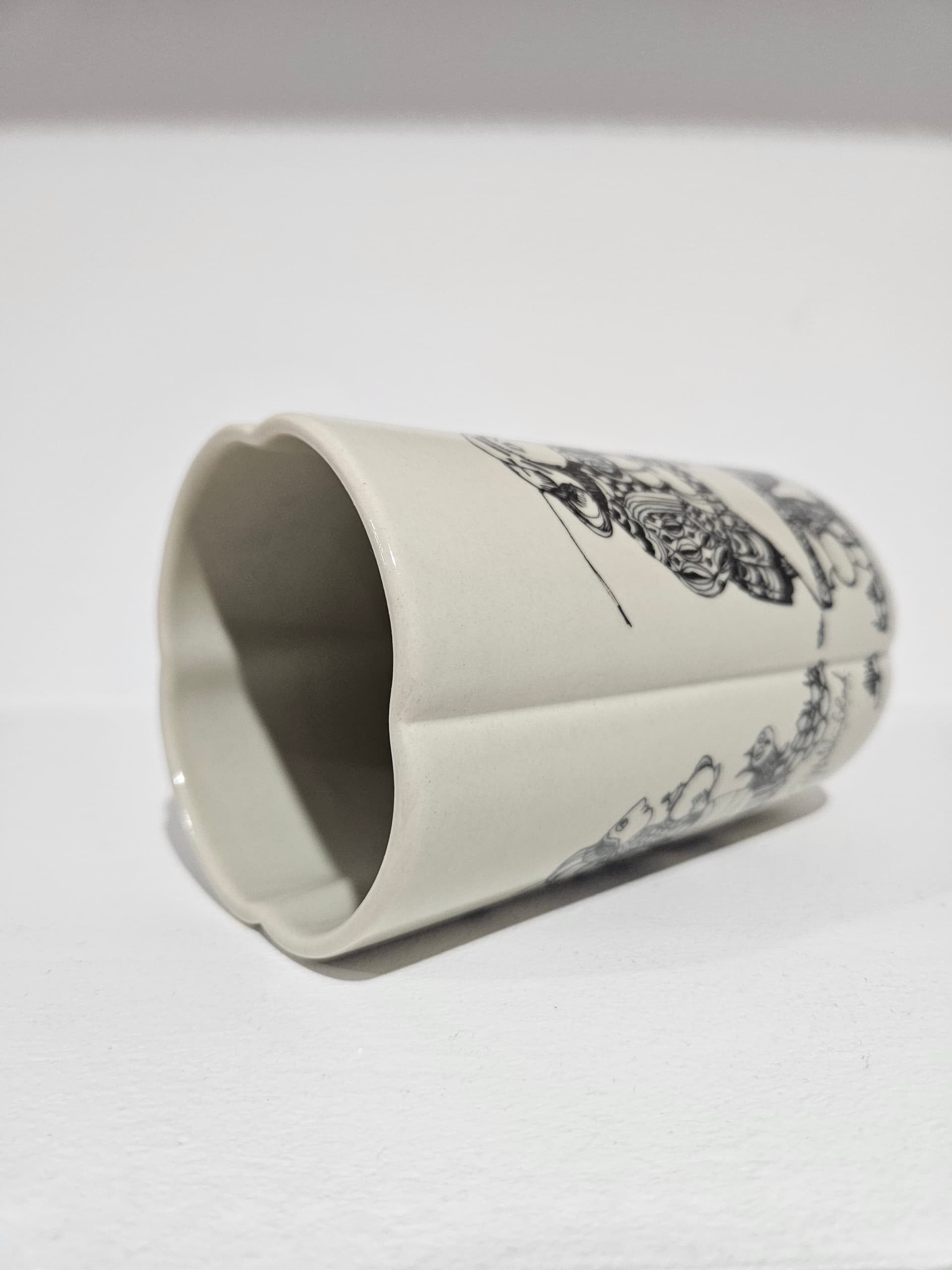 Vase Studio-Linie Till Eulenspiegel in Cologne, white, porcelain, by B. Wiinblad, Rosenthal, Germany, 1960s - 366245