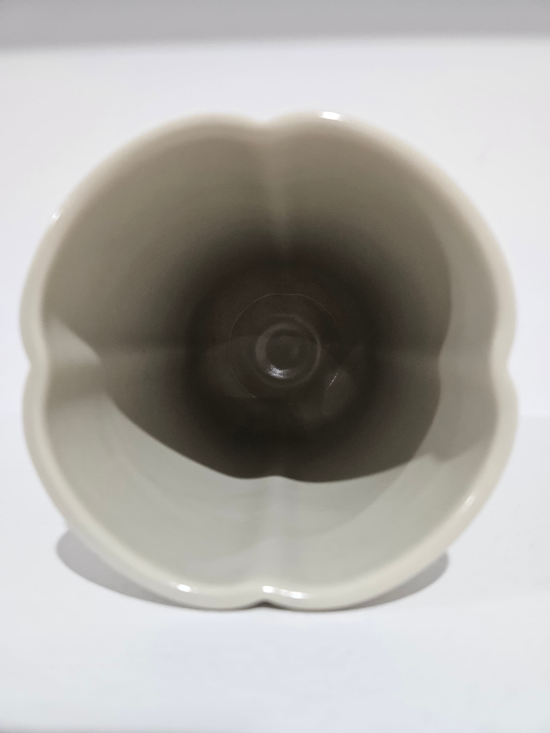 Vase Studio-Linie Till Eulenspiegel in Cologne, white, porcelain, by B. Wiinblad, Rosenthal, Germany, 1960s - 366244