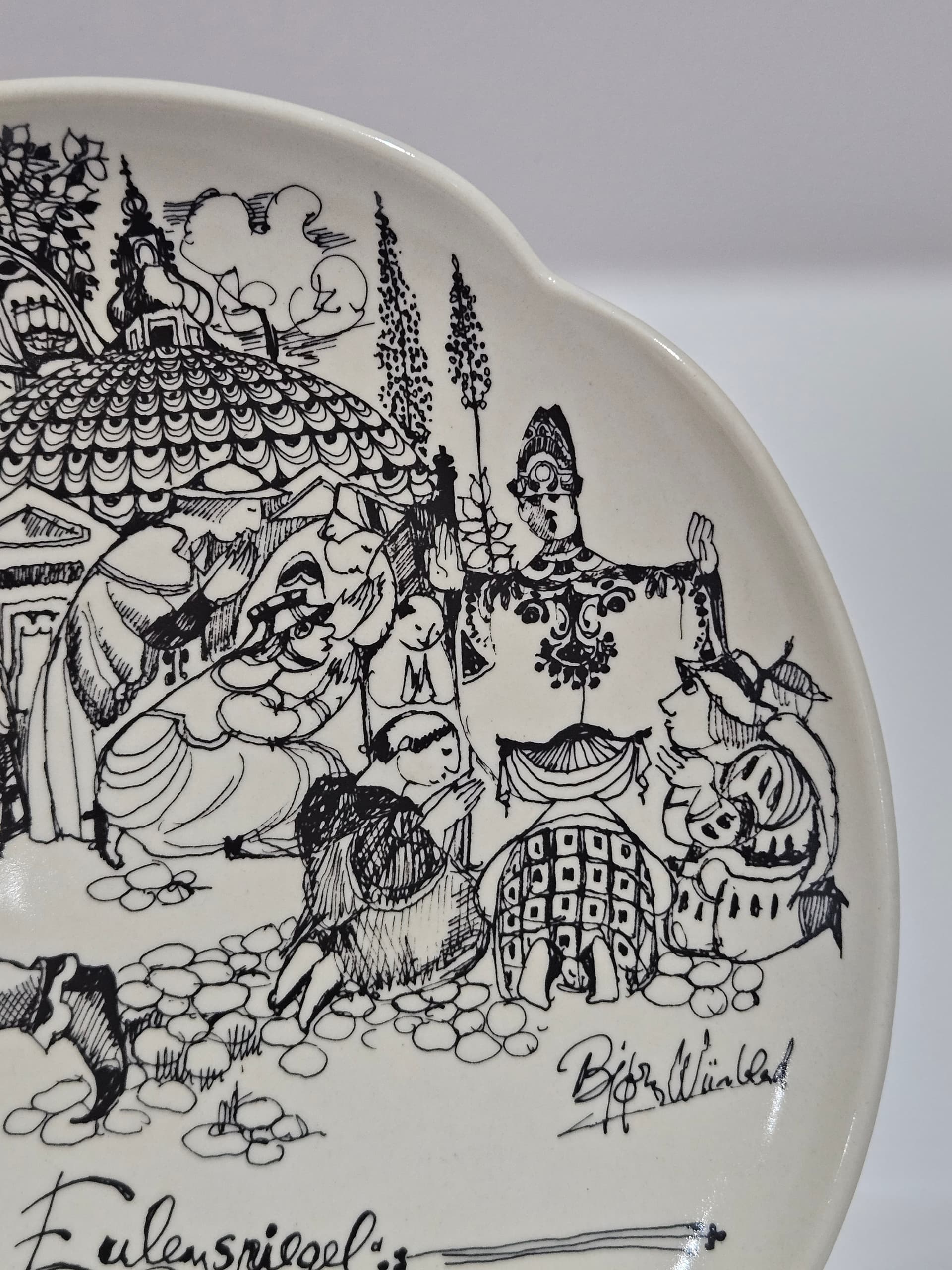 Decorative plate Rosenthal studio-linie, white black, porcelain, by B. Wiinblad, Germany, 1960s - 366389