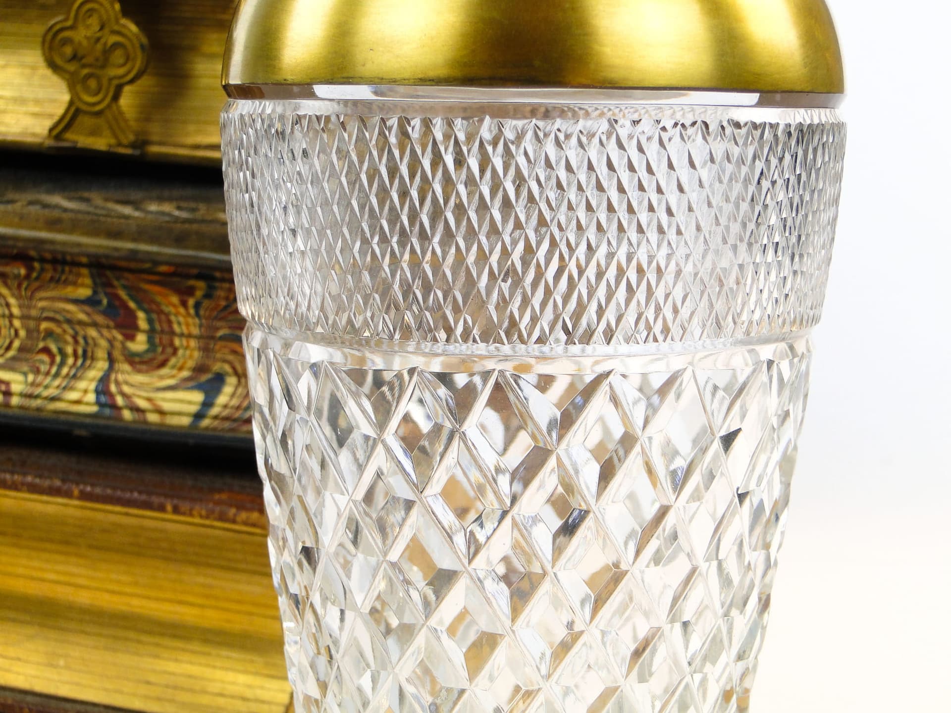 Bar shaker Art Deco, clear crystal, gold brass, Germany, 1920s - 366586