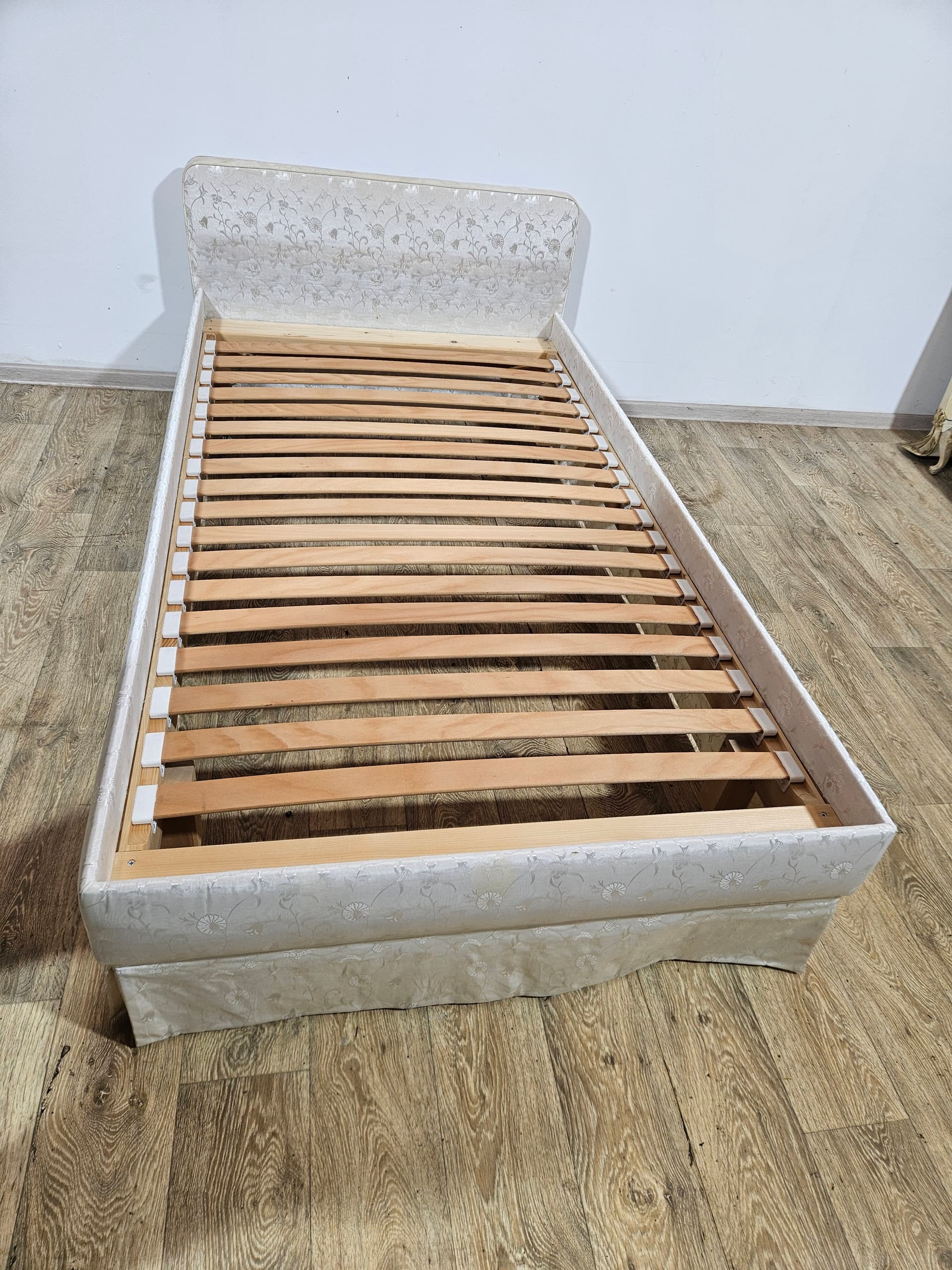 Single bed, beige jacquard, wood, France, 1970s. - 366738