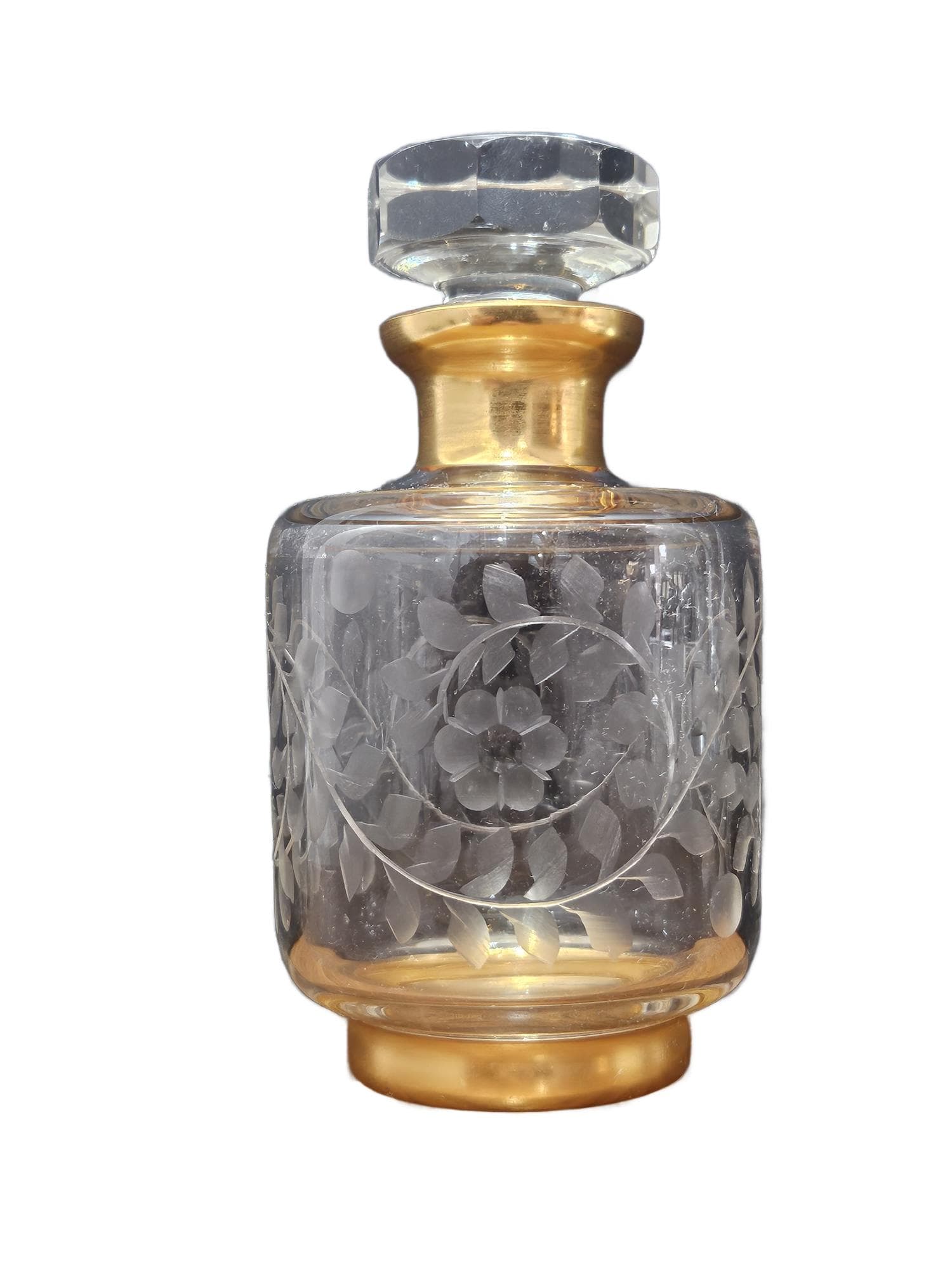 Decanter, clear crystal, gilded, Baccarat, France, early 20th century