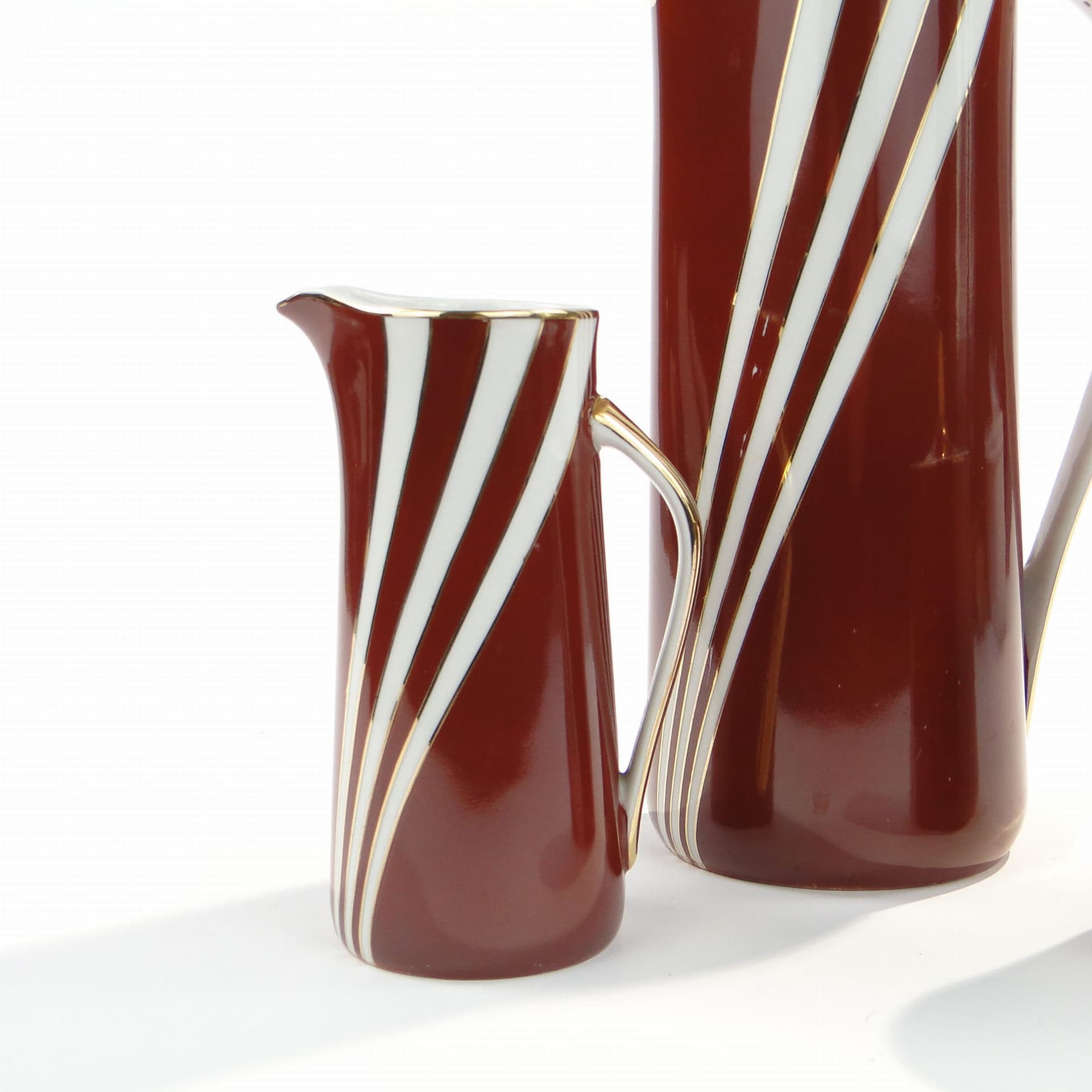 Zestaw kawowy Krokus, czerwony biały złoty, porcelana, proj. W. Potacki, Ćmielów, Polska, lata 60. - 367224