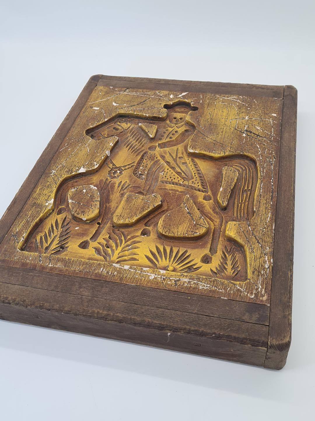 Płaskorzeźba ścienna jeździec, brązowy, drewno, XIX w. - 368152