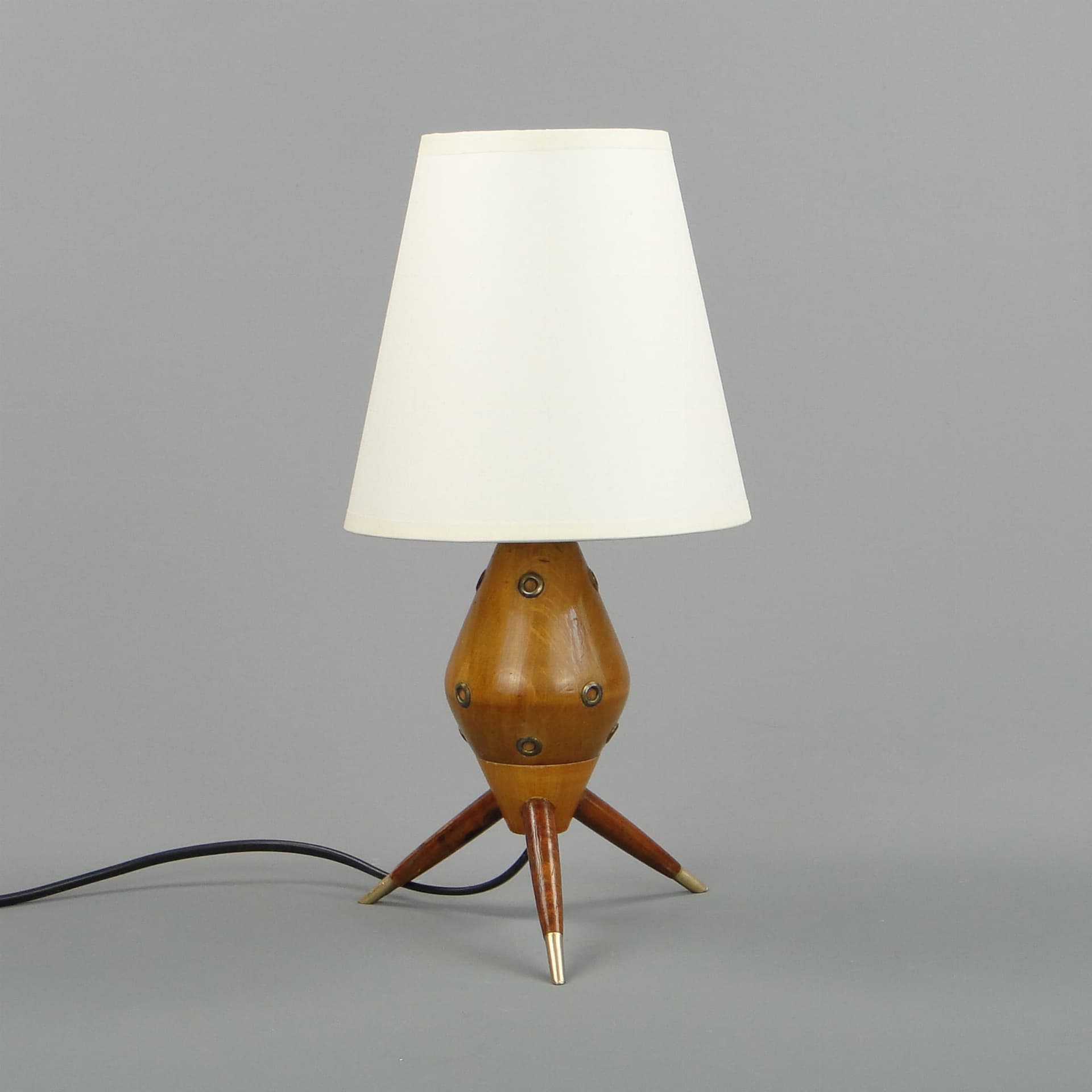 Lampa stołowa New Look, orzech brązowy, metal biały, mosiądz złoty, Polska, lata 60. - 368565