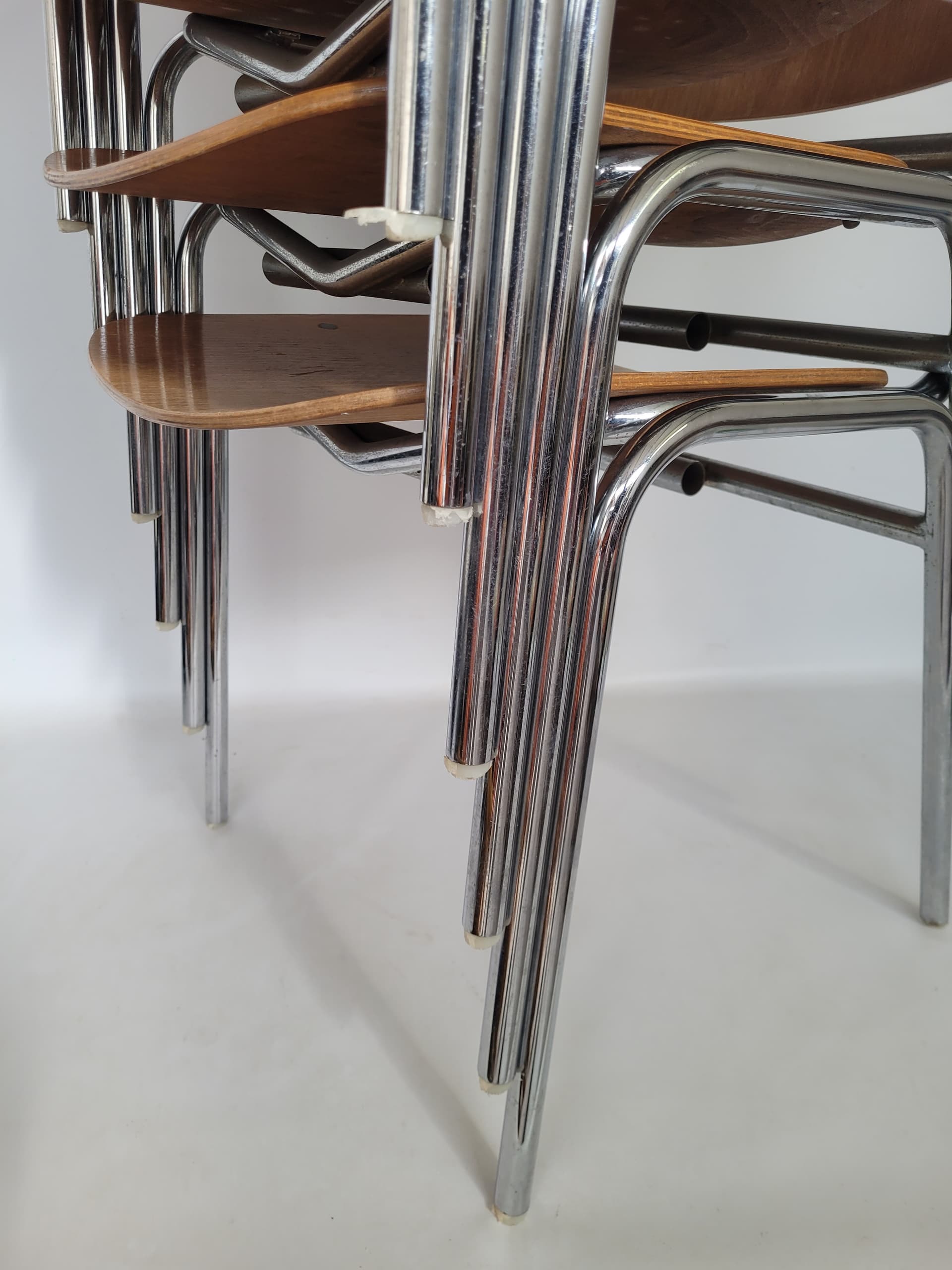Krzesło Bauhaus, sklejka brązowa, metal srebrny, Thonet, lata 70. - 368721