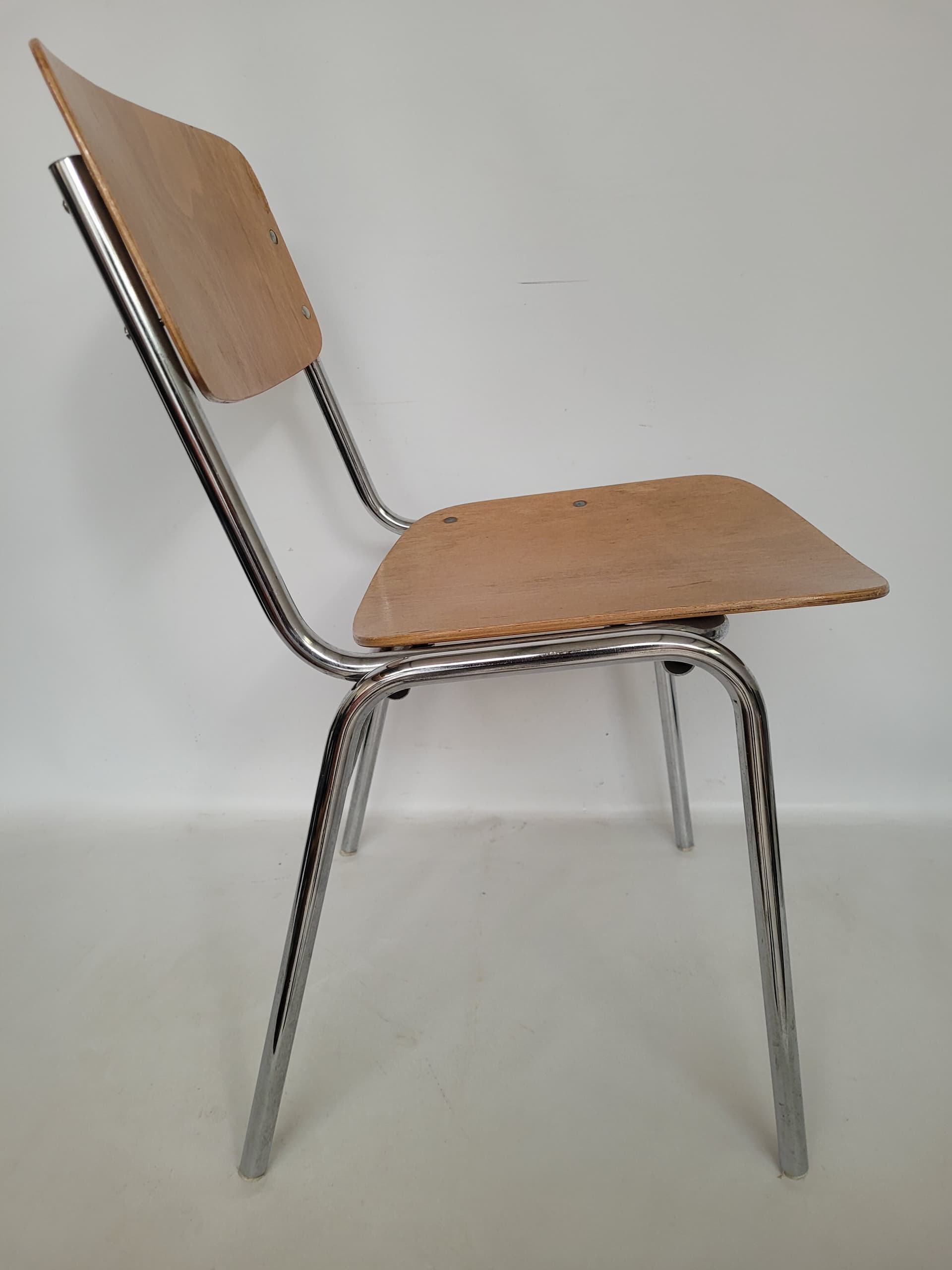 Krzesło Bauhaus, sklejka brązowa, metal srebrny, Thonet, lata 70. - 368711